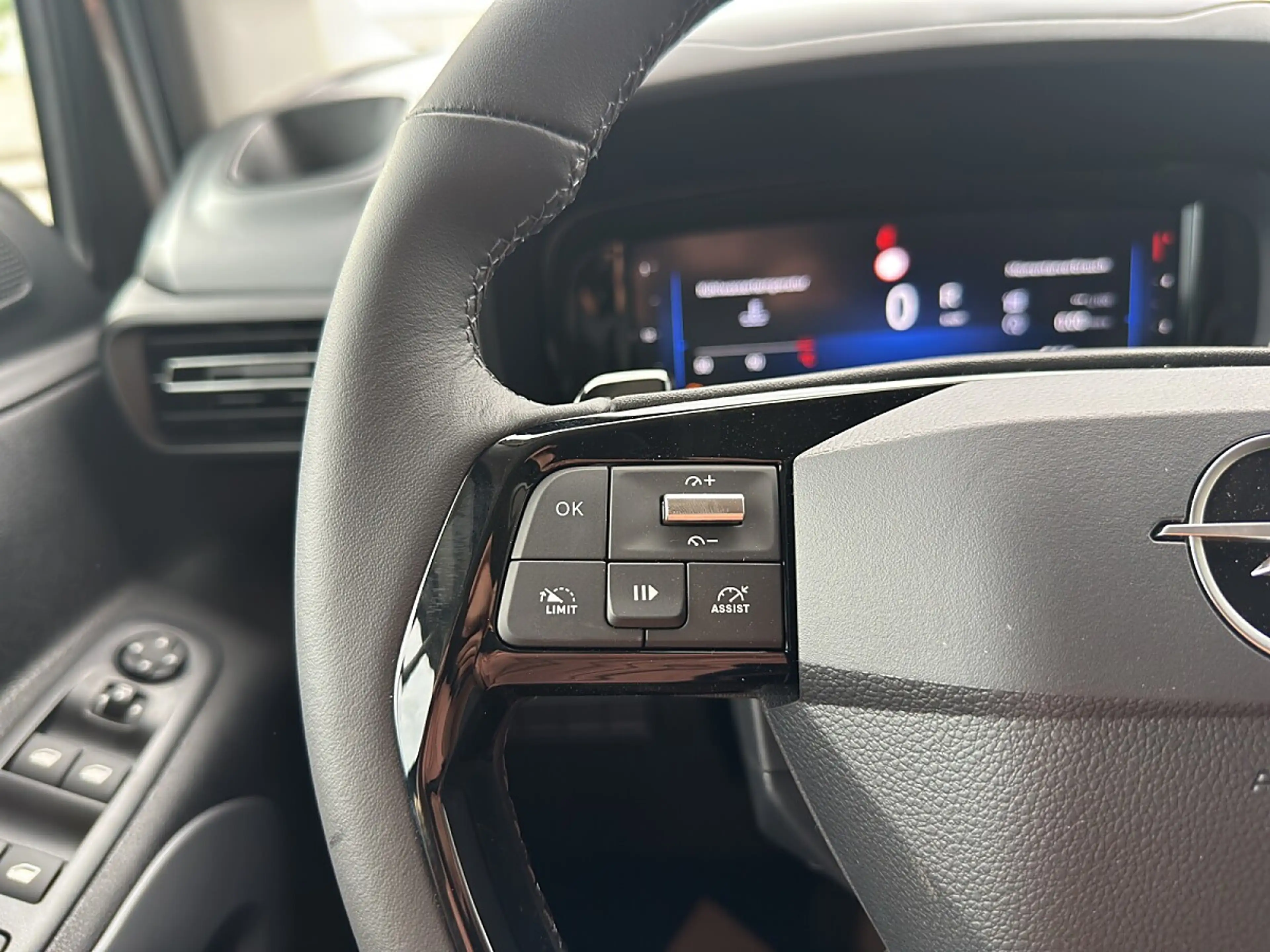 Opel Combo Life 1.5 CDTI GS (EURO 6e) — photo 12