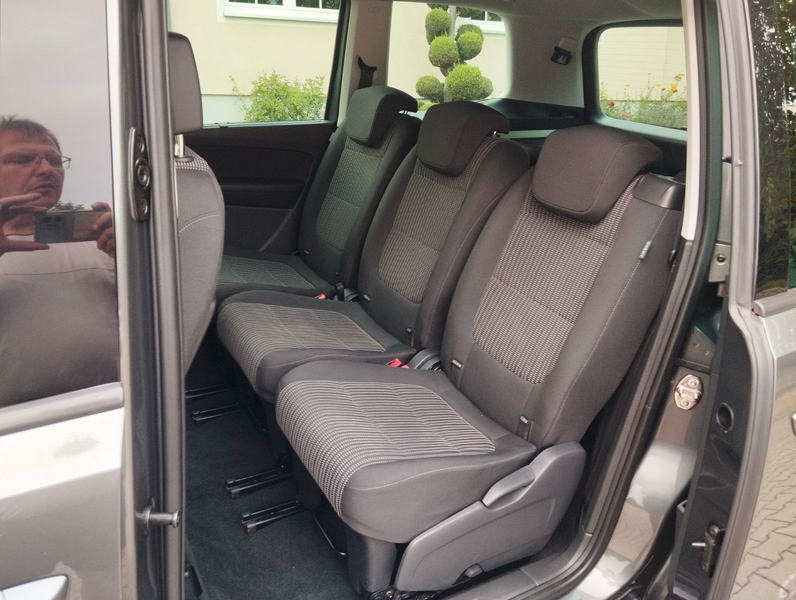 SEAT Alhambra Style 2.0 TDI, 7 Sitze, AHK, Navi, PDC — photo 13