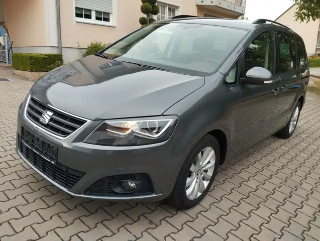 SEAT Alhambra Style 2.0 TDI, 7 Sitze, AHK, Navi, PDC