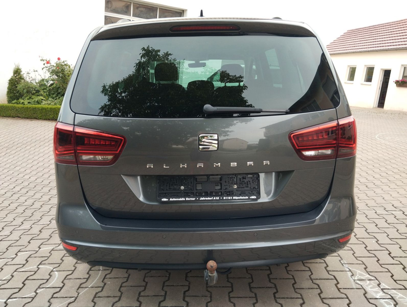 SEAT Alhambra Style 2.0 TDI, 7 Sitze, AHK, Navi, PDC — photo 6