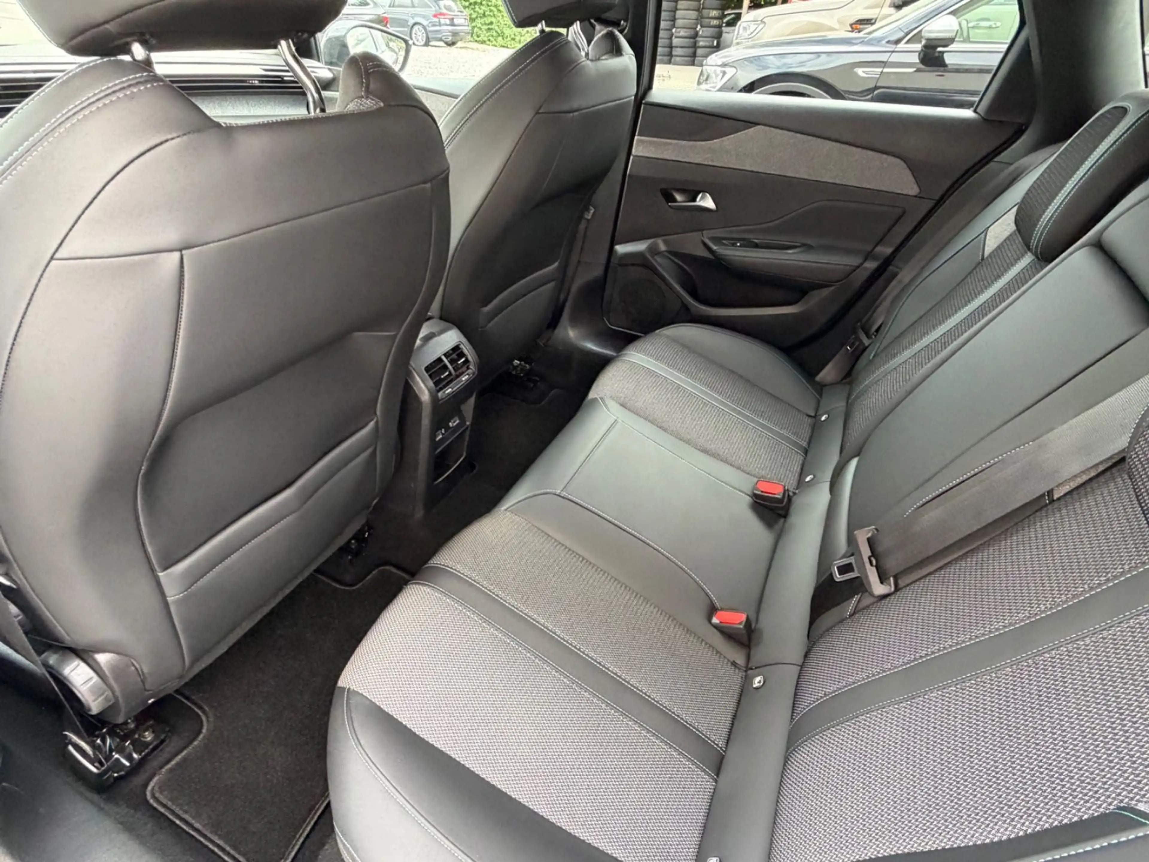 Peugeot 308 SW 1.5 HDi Allure/1.Hand/180° Kamera — photo 13