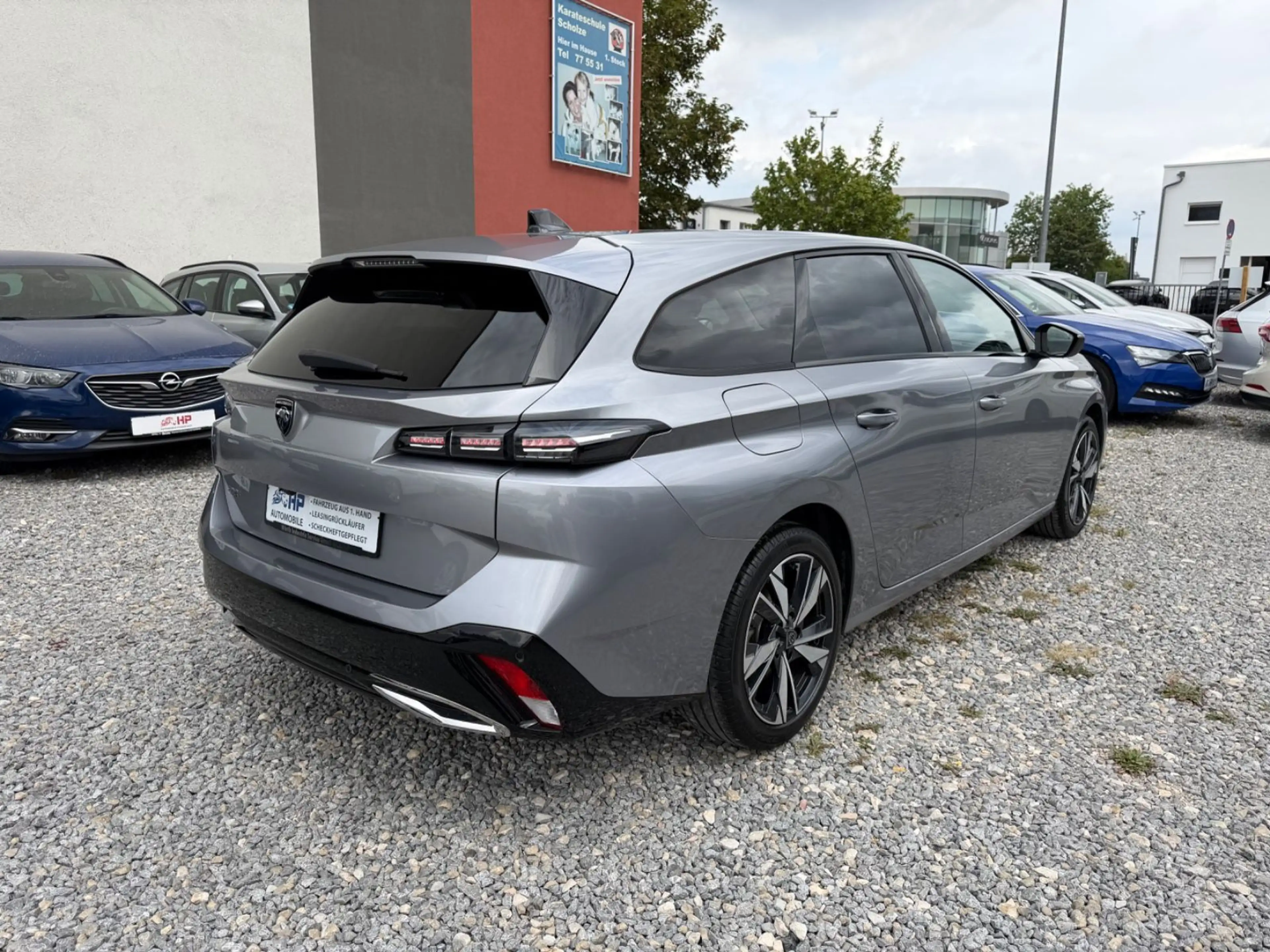 Peugeot 308 SW 1.5 HDi Allure/1.Hand/180° Kamera — photo 6