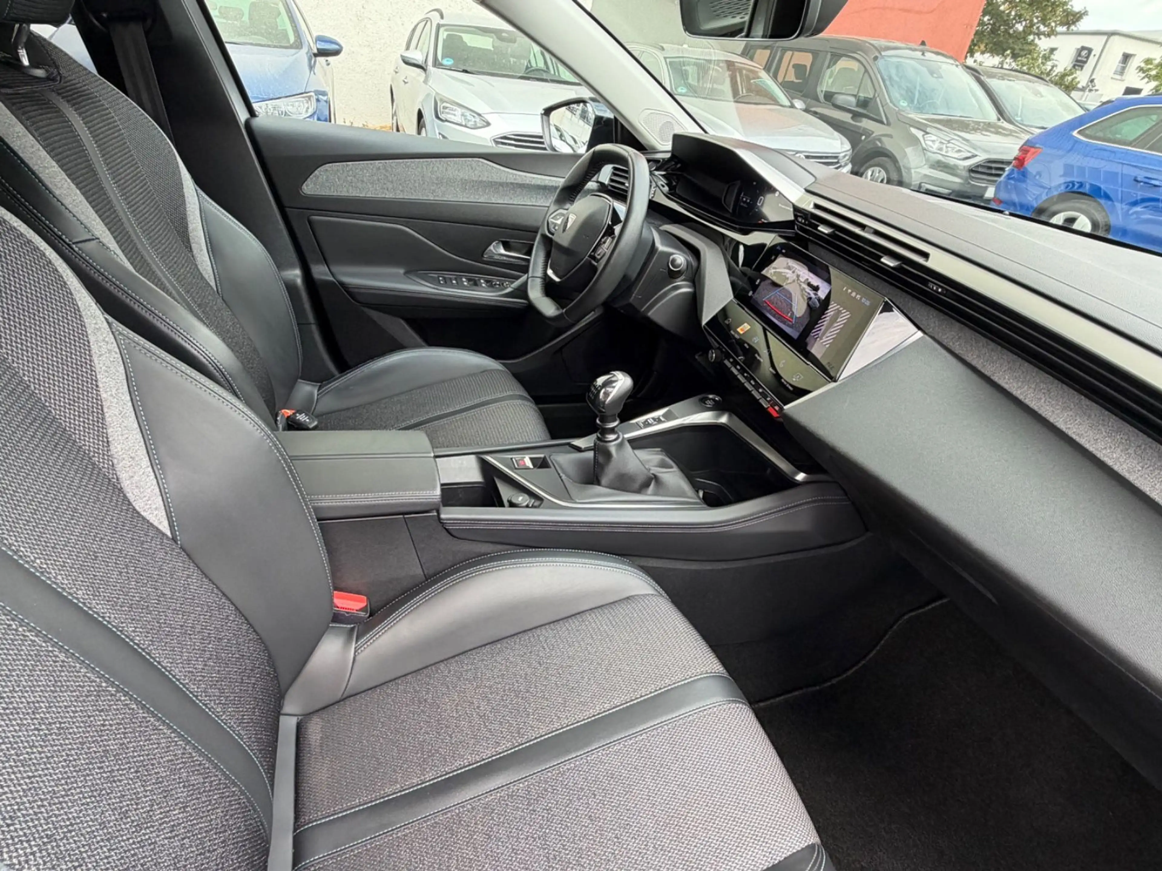 Peugeot 308 SW 1.5 HDi Allure/1.Hand/180° Kamera — photo 15