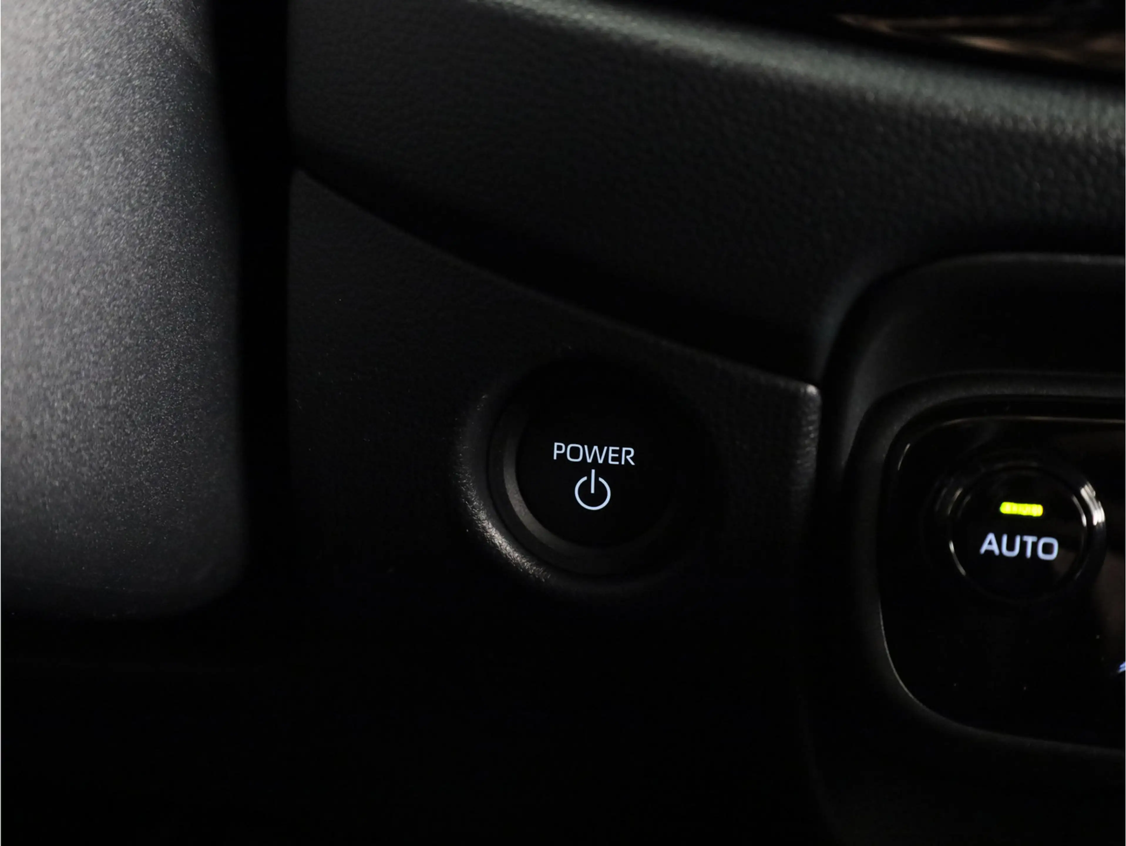 Toyota Aygo X Hybrid 115 pulse | NIEUWE AUTO | PRIJS INCLUSIEF R — photo 4