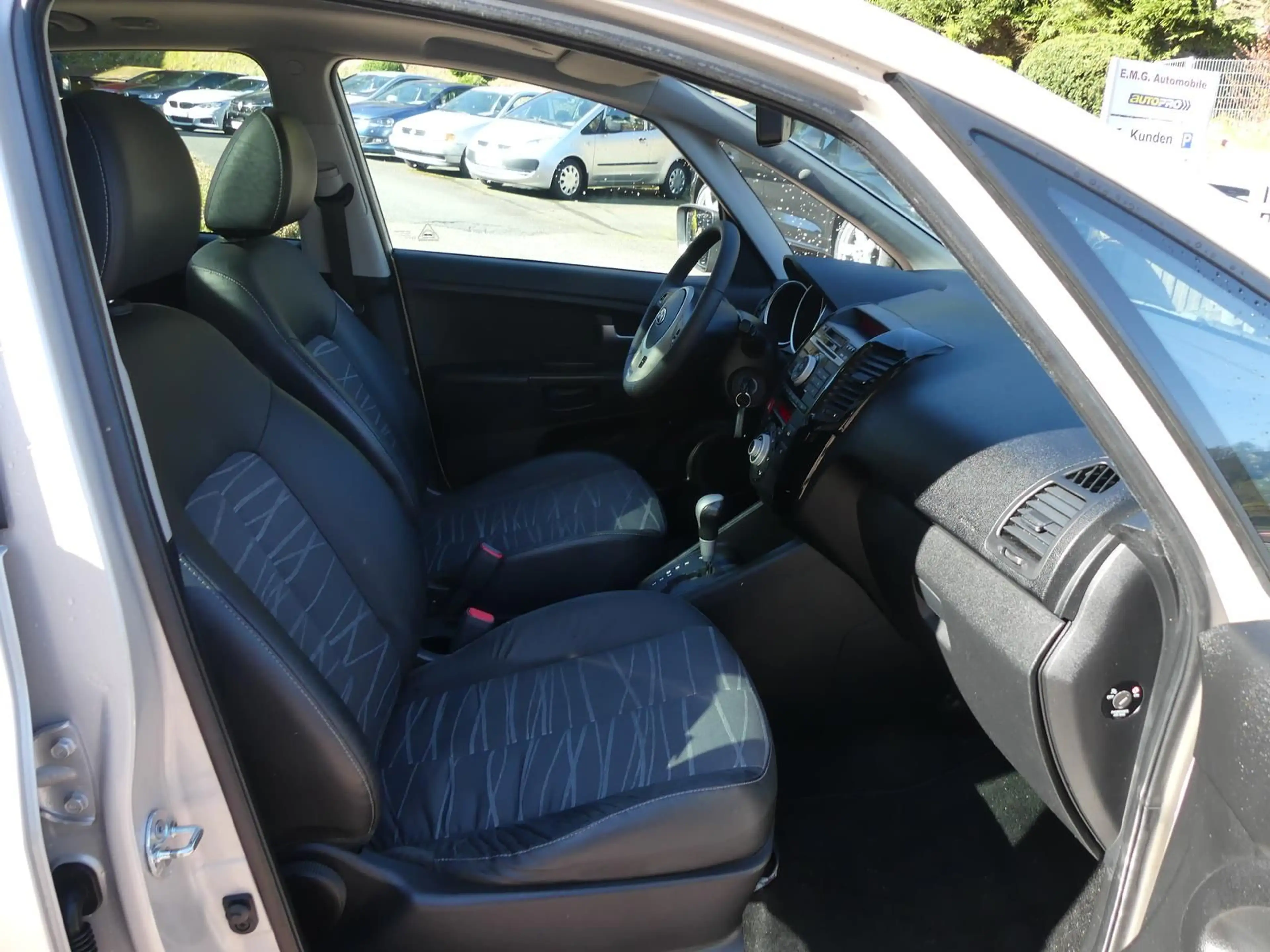 Kia Venga 1.6*Automatik*Klima*Sitzhzg*Kam*Pano — photo 14
