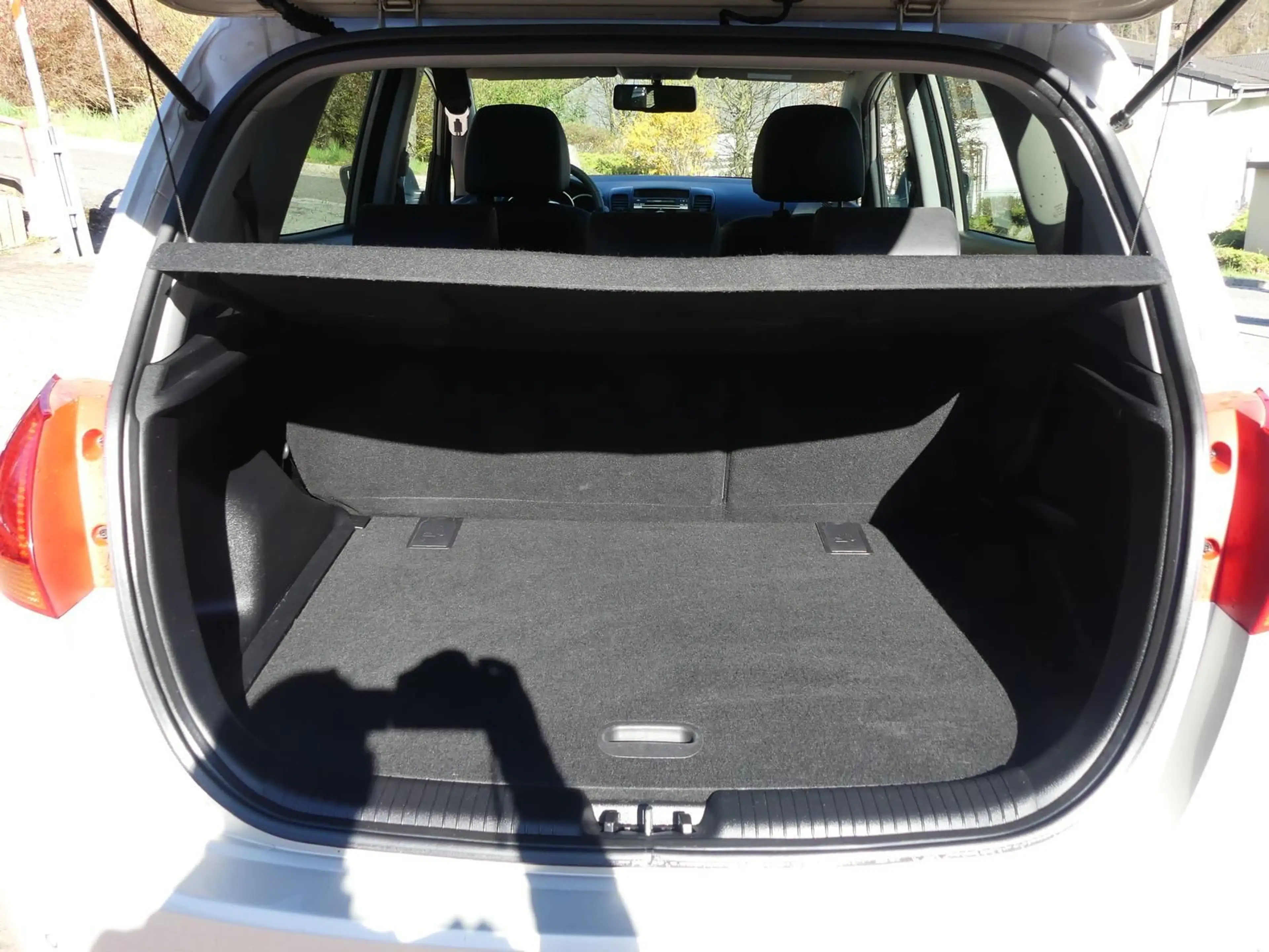 Kia Venga 1.6*Automatik*Klima*Sitzhzg*Kam*Pano — photo 9