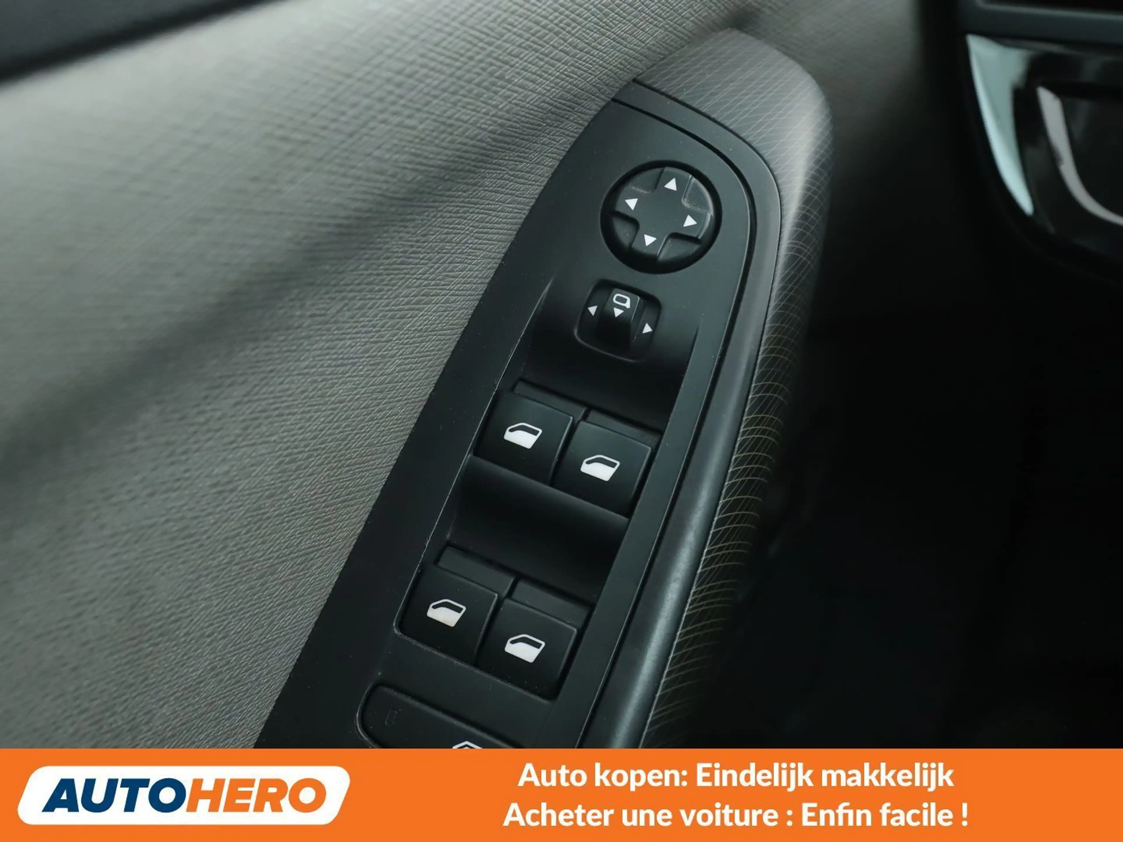 Citroen C4 Picasso 1.6 HDi Intensive — photo 13