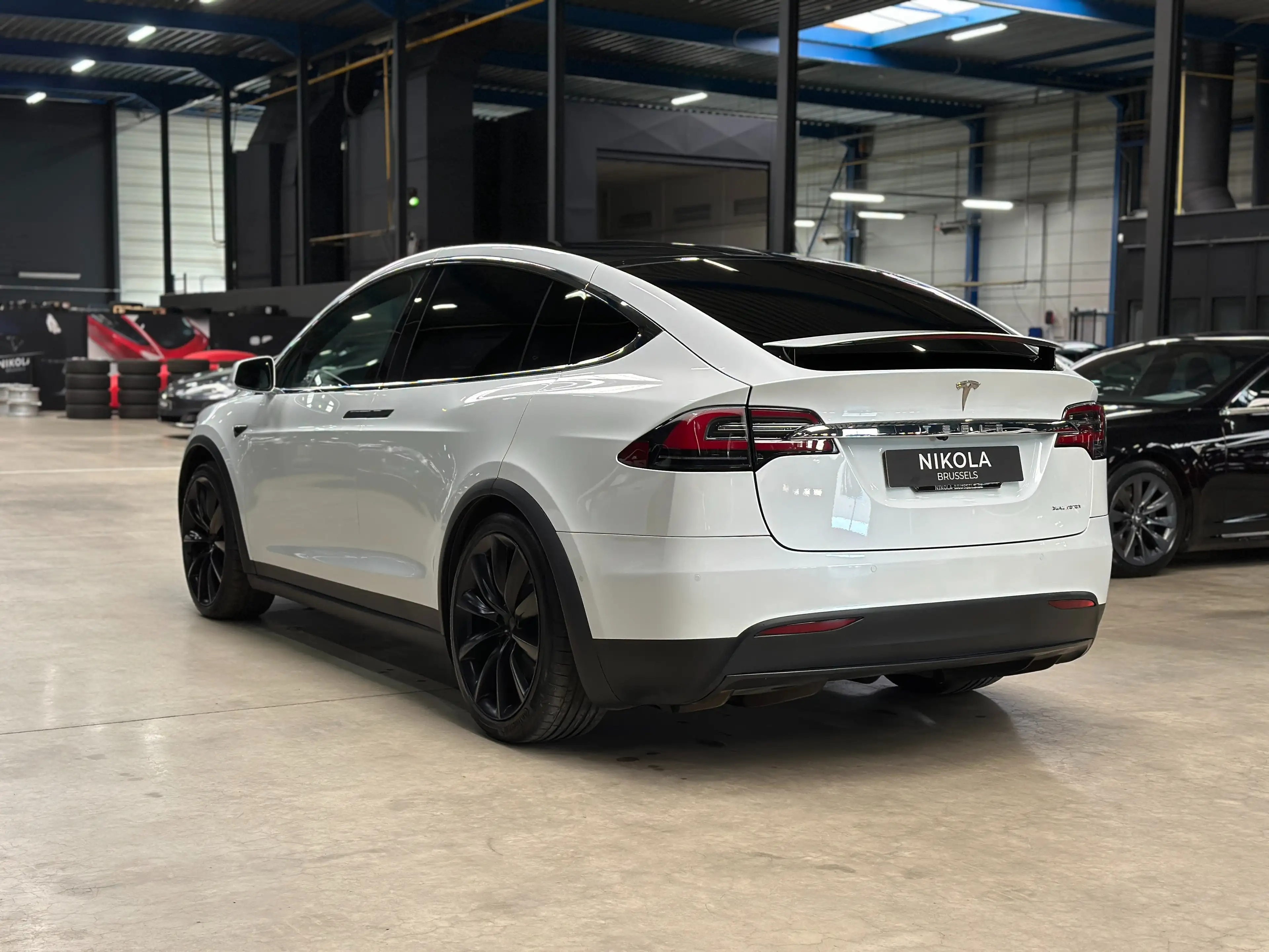 Tesla Model X LONG RANGE - AUTOPILOT - 5 SEATS - WINTER PACK — photo 3