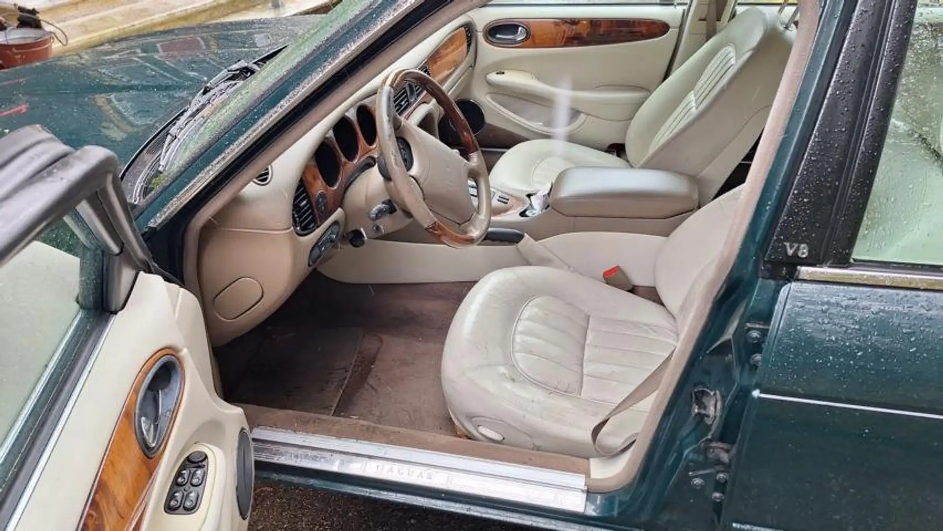 Jaguar XJ8 XJ8 4,0 Executive Grün - 2