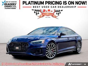 45 Technik Apple CarPlay & Android Auto • Power Sunroof • Navigation System • Heated Front Seats • Leather Seating Surfac