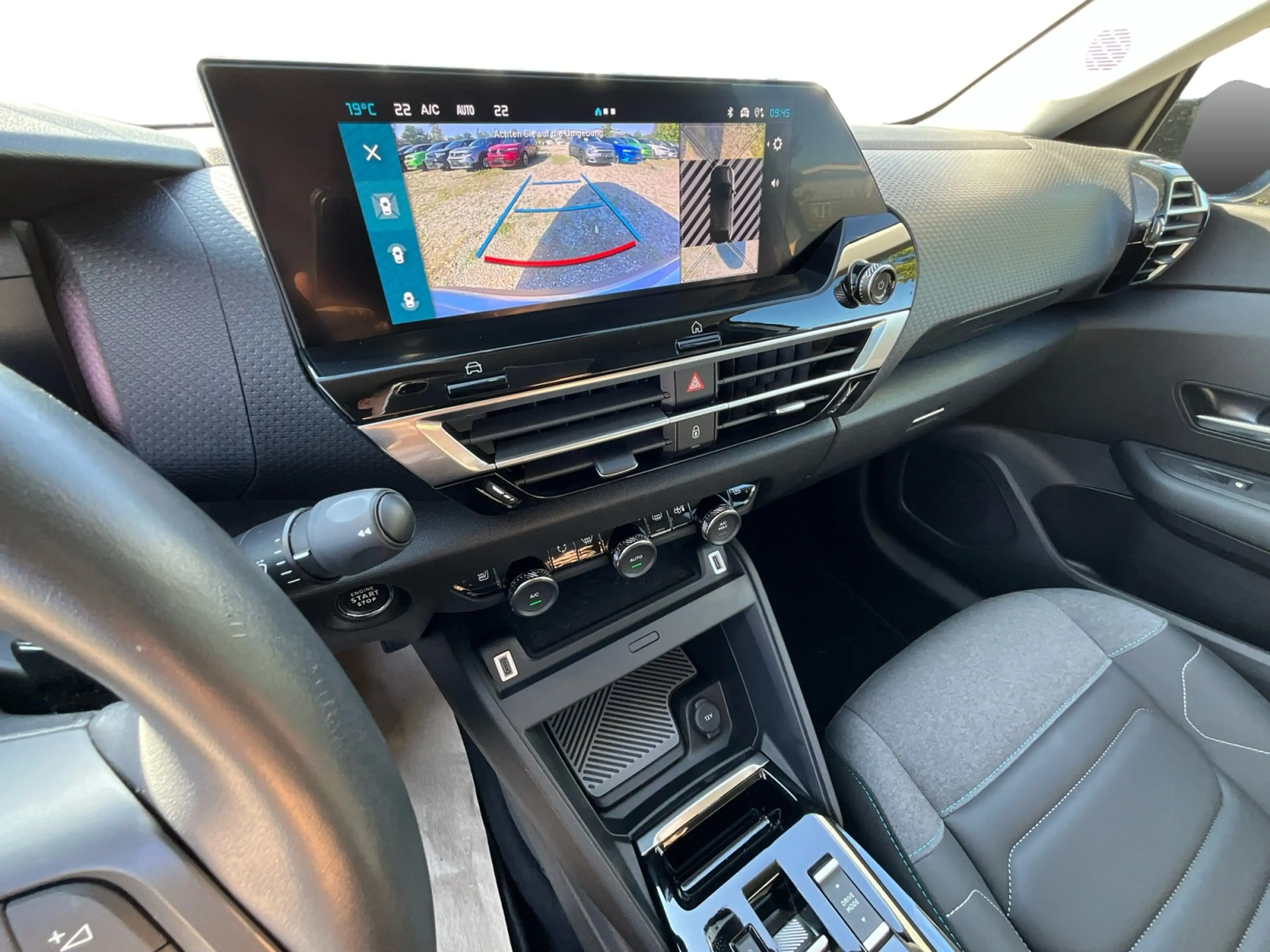 Citroen C4 1.2 Automatik Mild-Hybrid Max Vollausstattung — photo 13