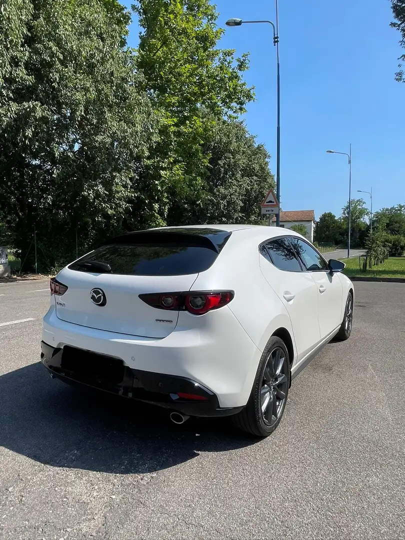 Mazda 3 5p 2.0 m-hybrid Exceed 150cv - 2