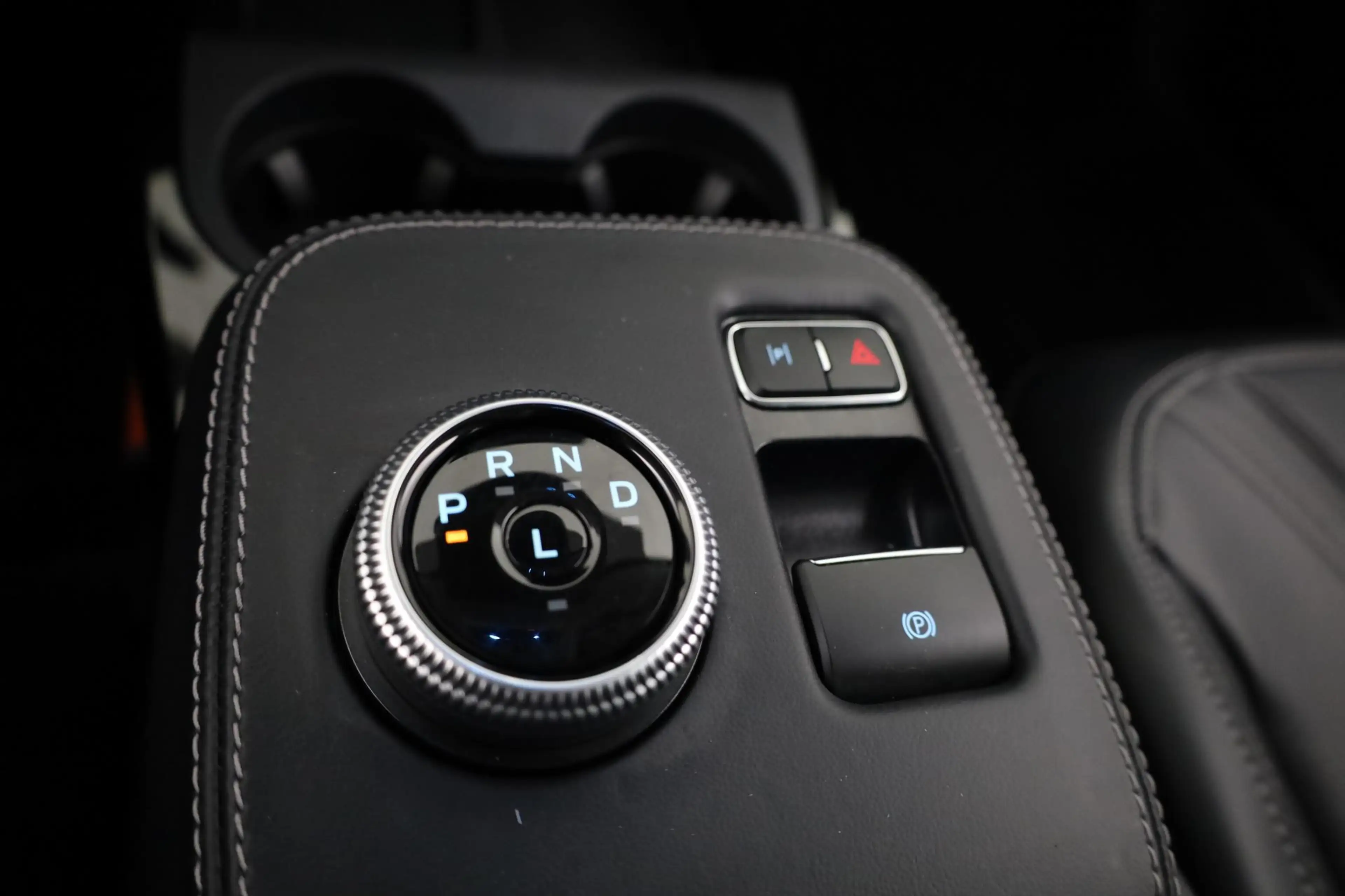 Ford Mustang Mach-E Standard RWD 73 kWh | Technology Pack Plus | Afnee — photo 15