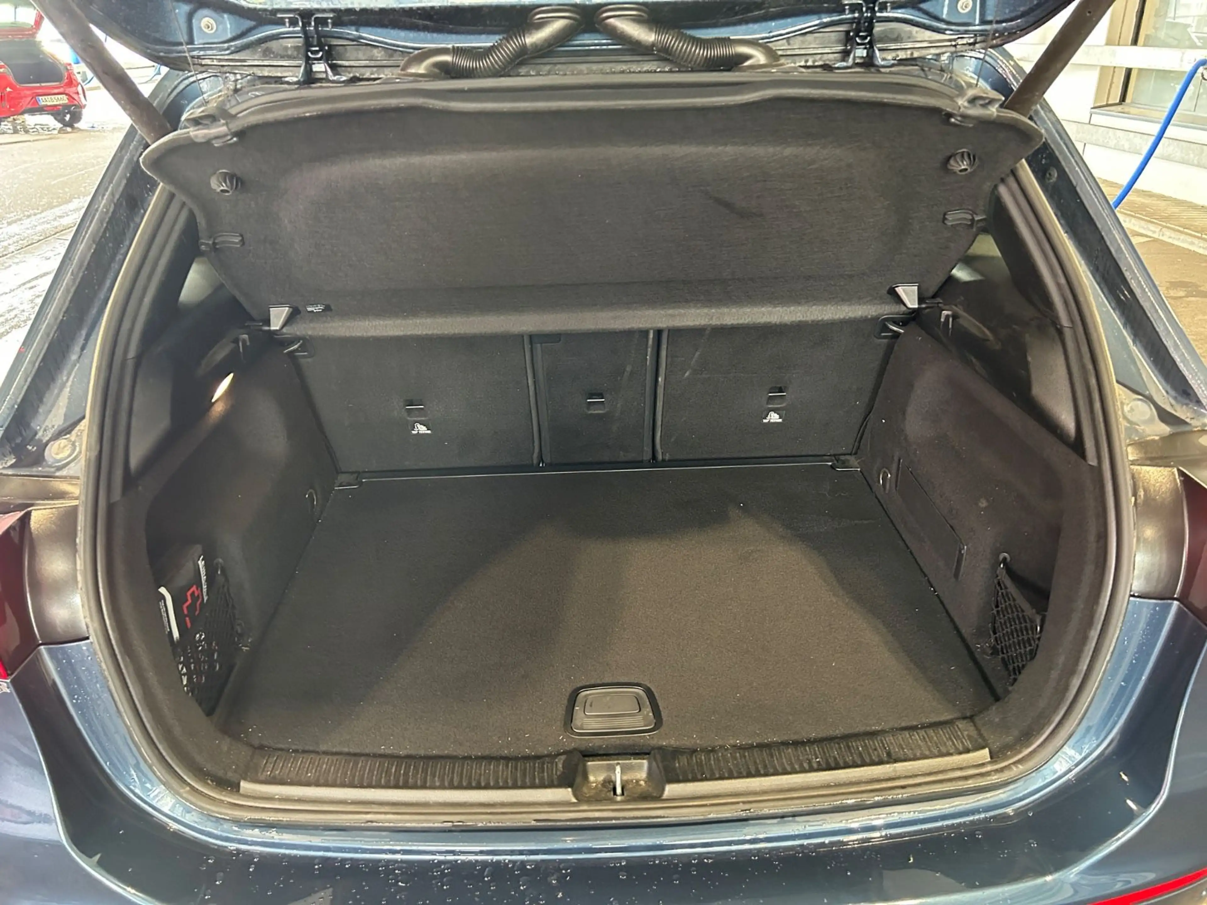 Mercedes-Benz B 220 CDi Head-Up- LED- Memory — photo 14
