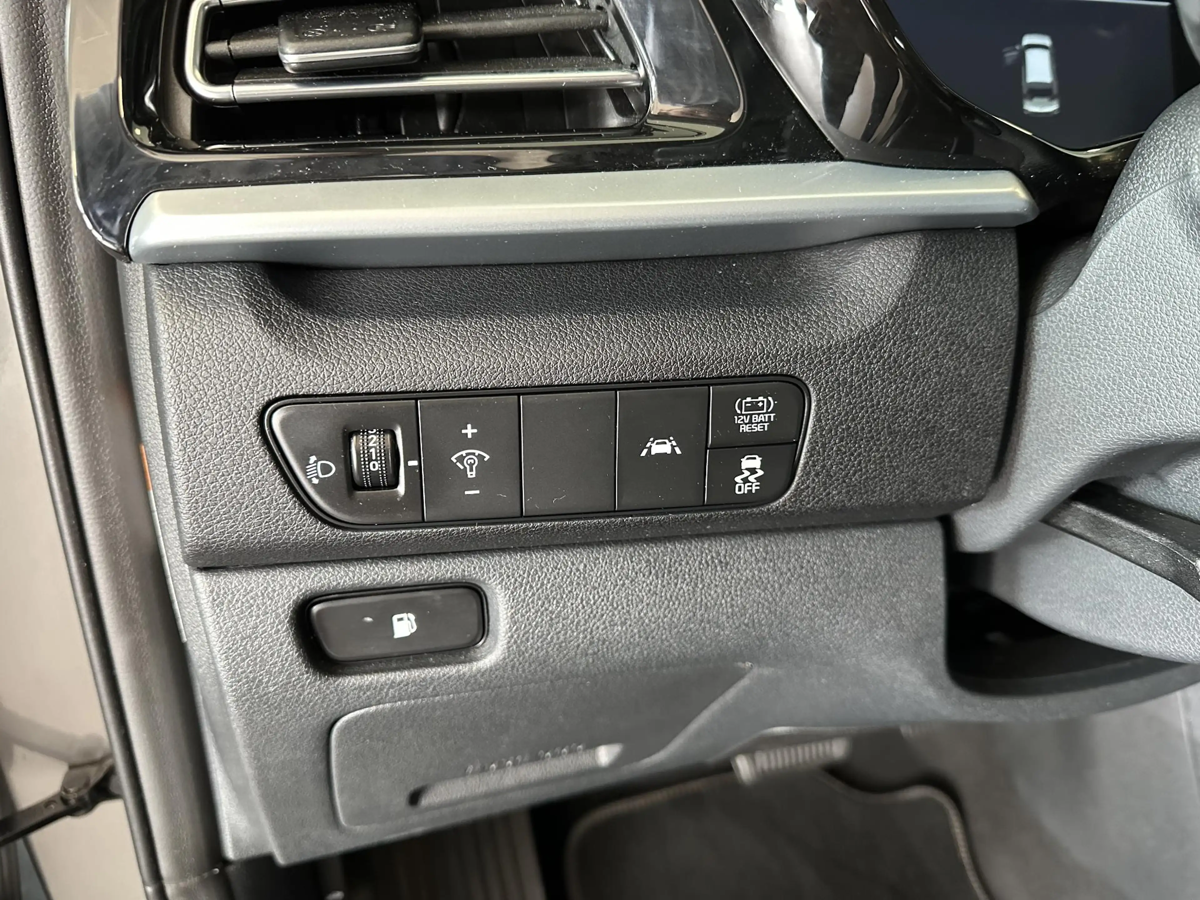 Kia Niro 1.6 GDi Hybrid DynamicLine — photo 6