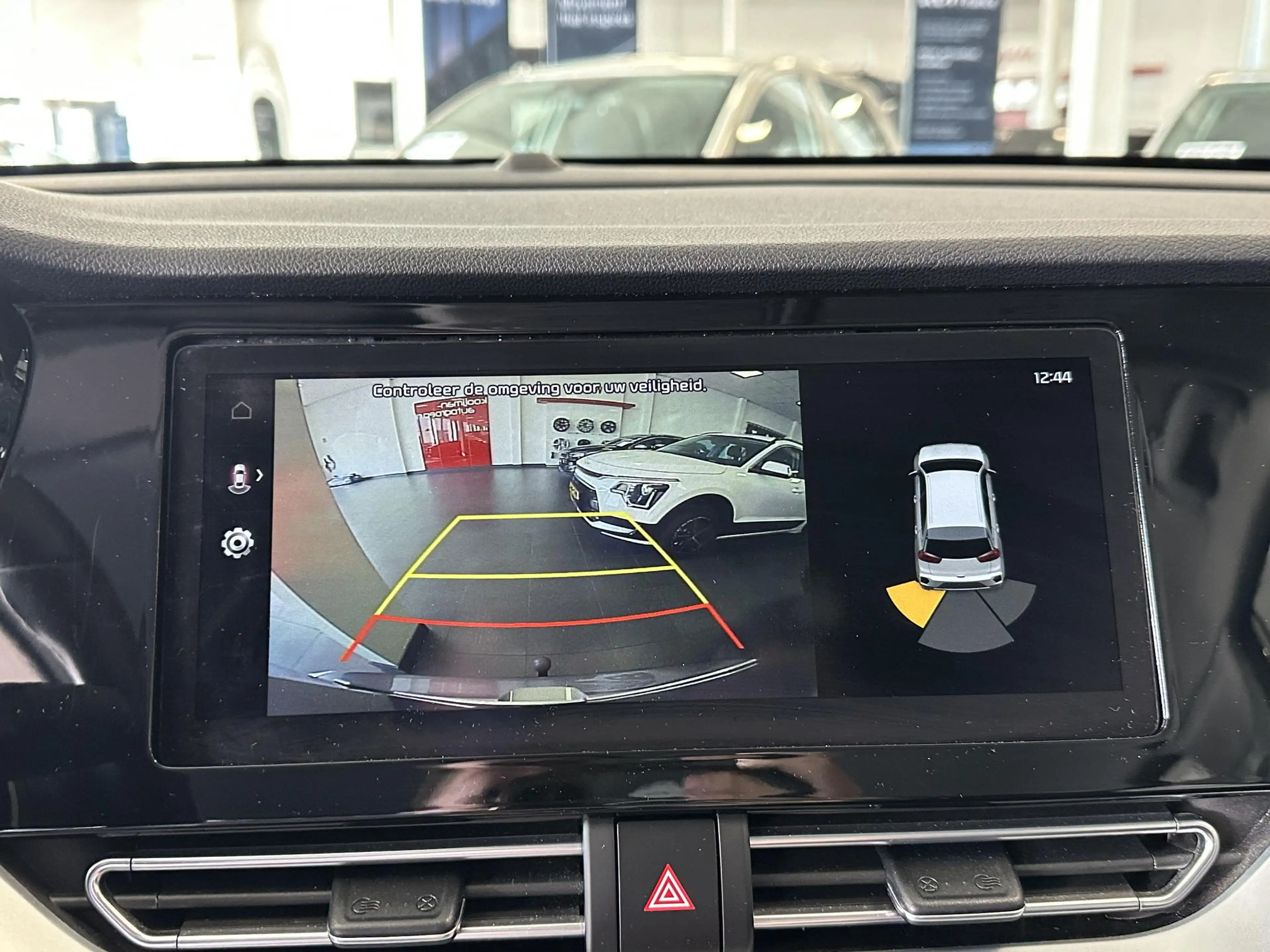 Kia Niro 1.6 GDi Hybrid DynamicLine — photo 10