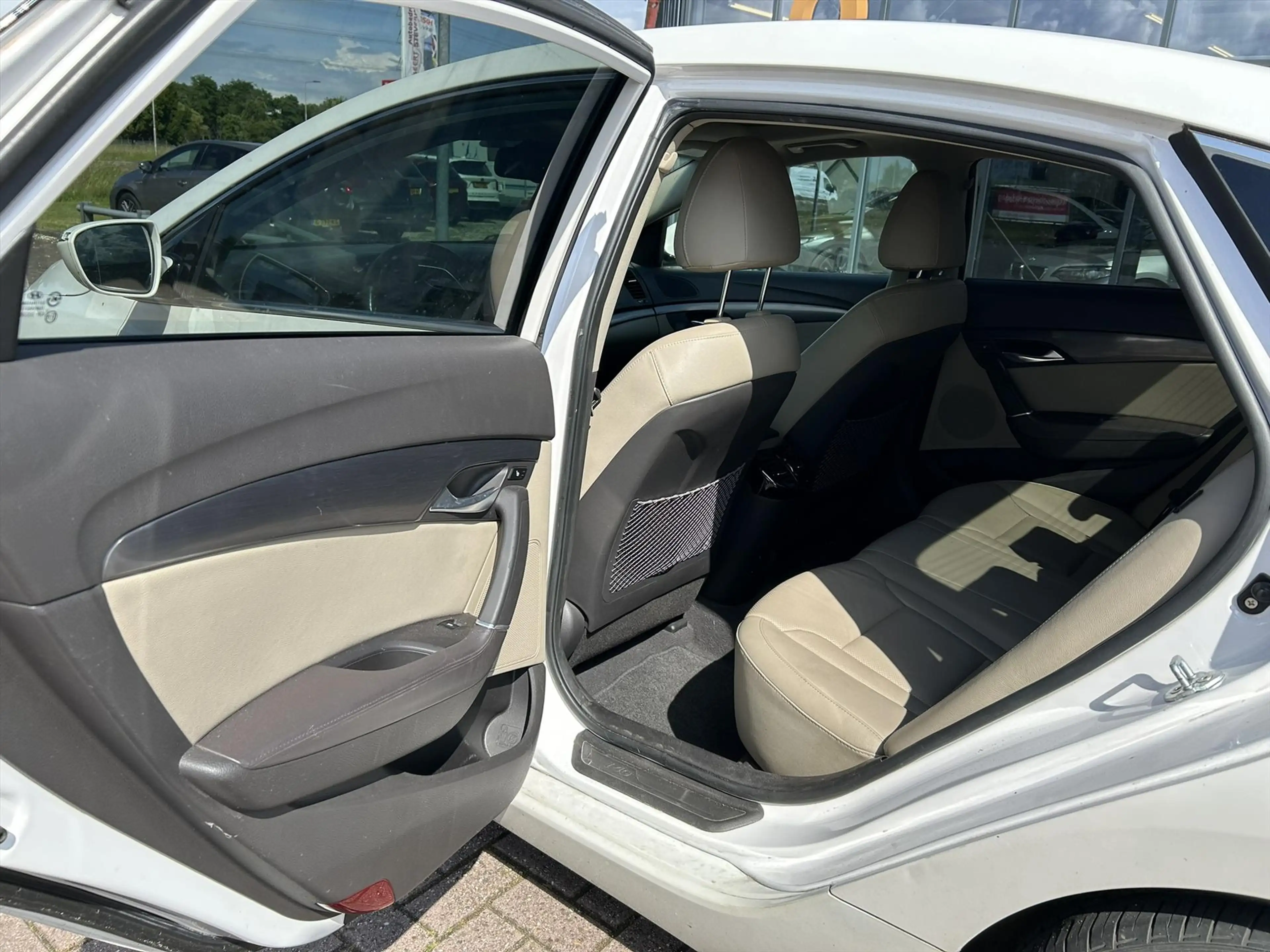 Hyundai i40 2.0 / Automaat / Full option / Trekhaak afneembaar — photo 3