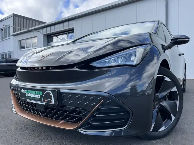 CUPRA Born