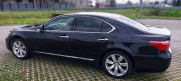 LS+I+-+II+-+III+-+IV+600h+5.0+Luxury+auto