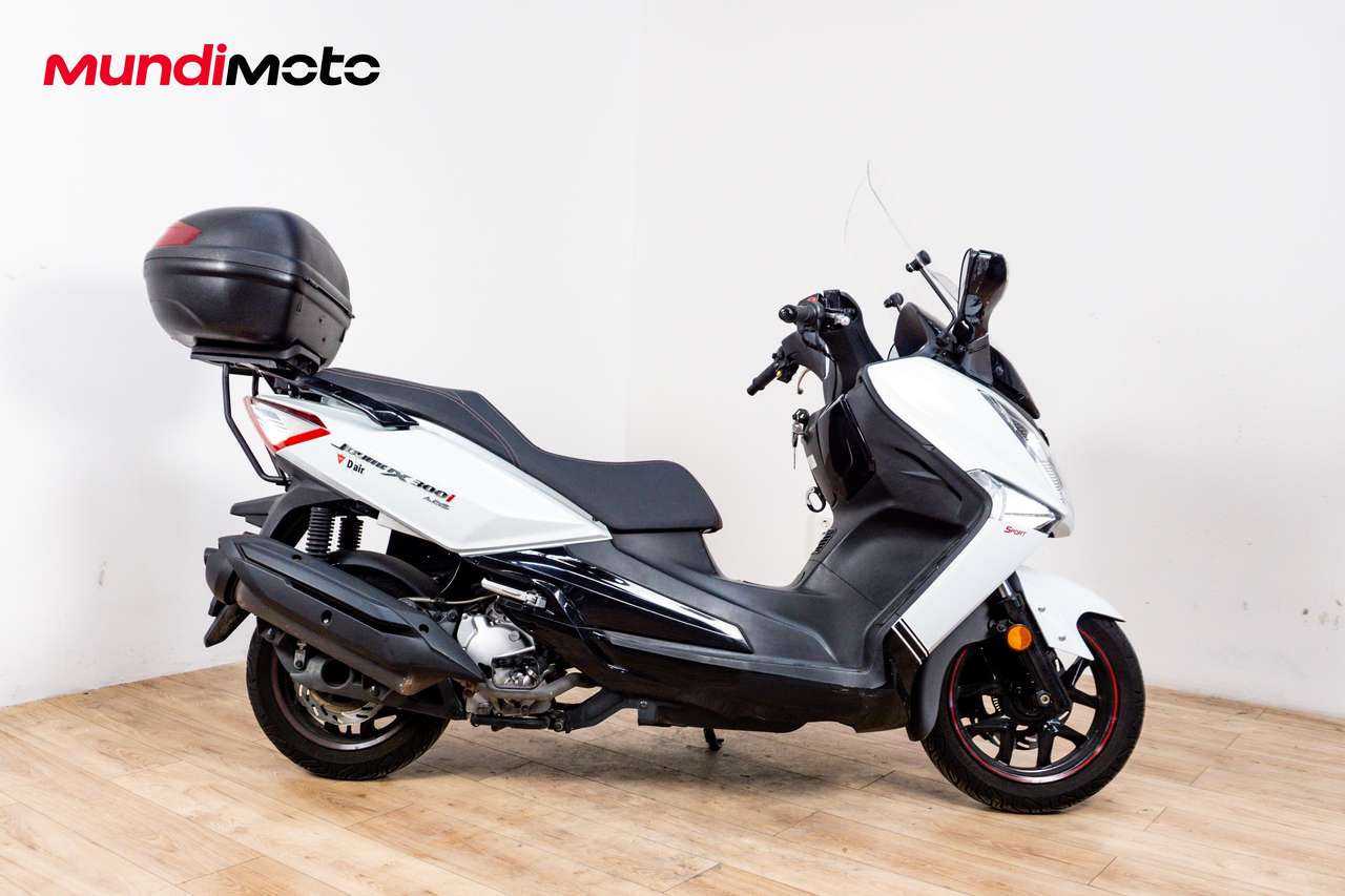 SYM Joymax 300