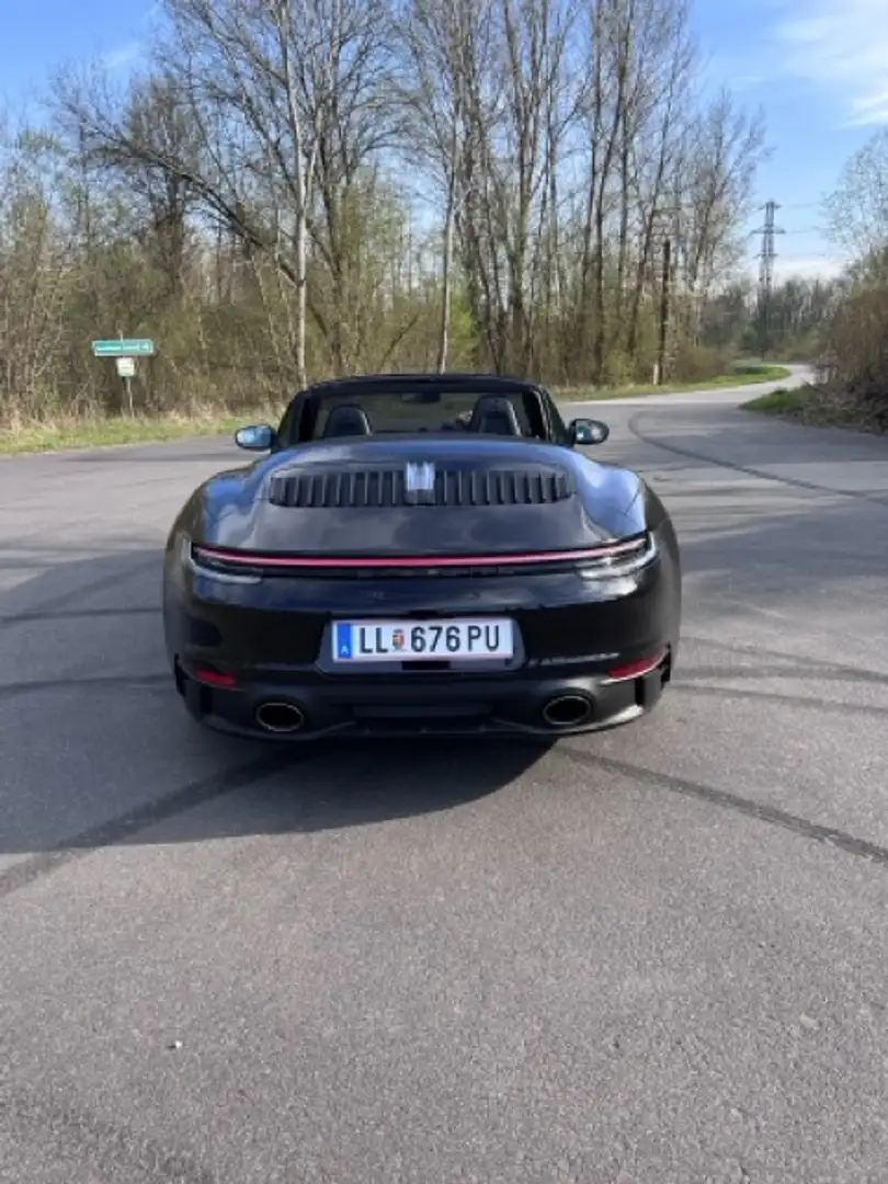 Porsche 911 911 Carrera GTS , Mod. 992 Schwarz - 2