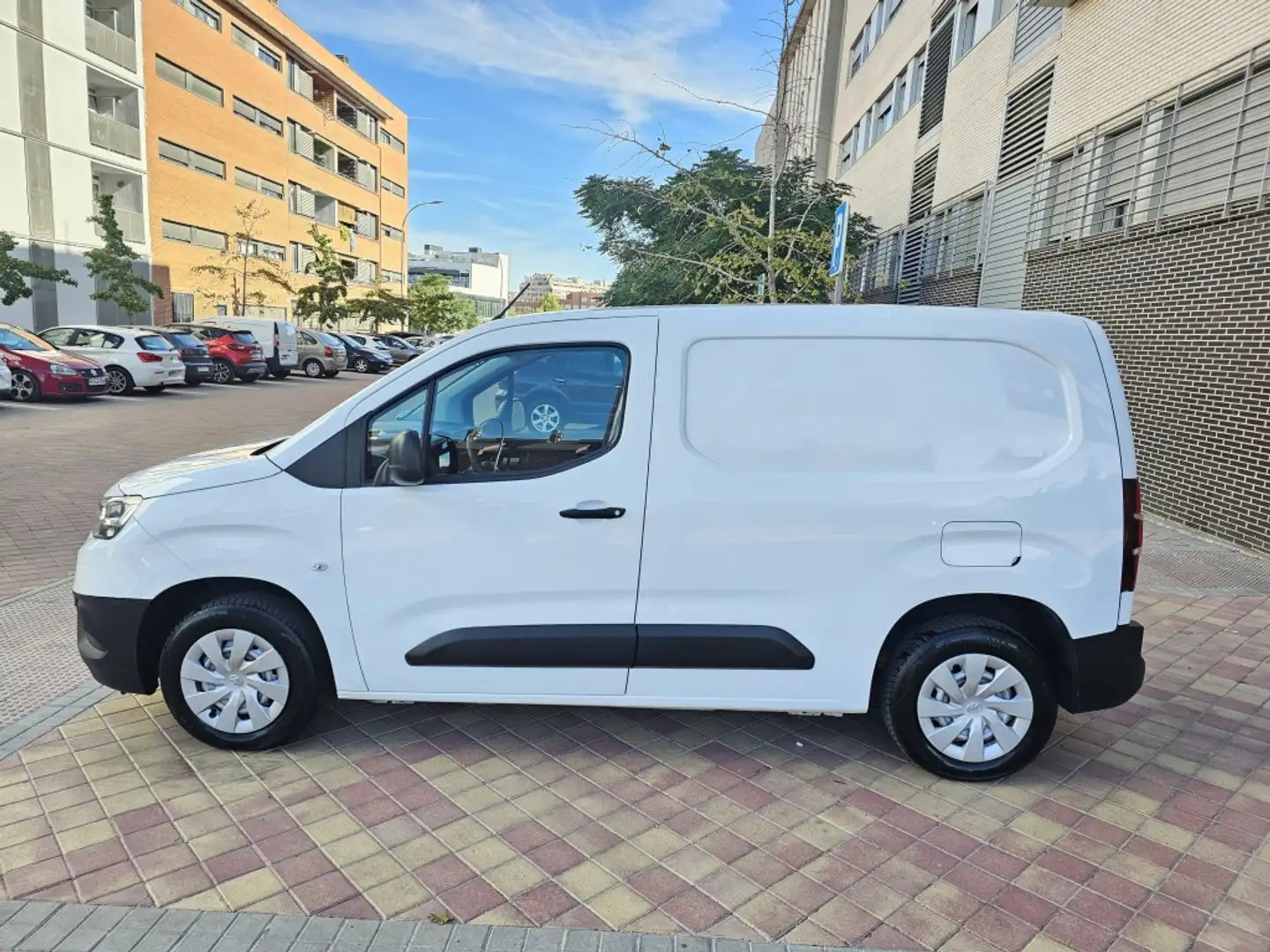 Toyota Proace City Combi L1 1.5D GX 100 Blanco - 2