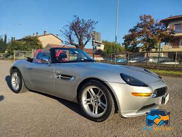 4.9 400cv