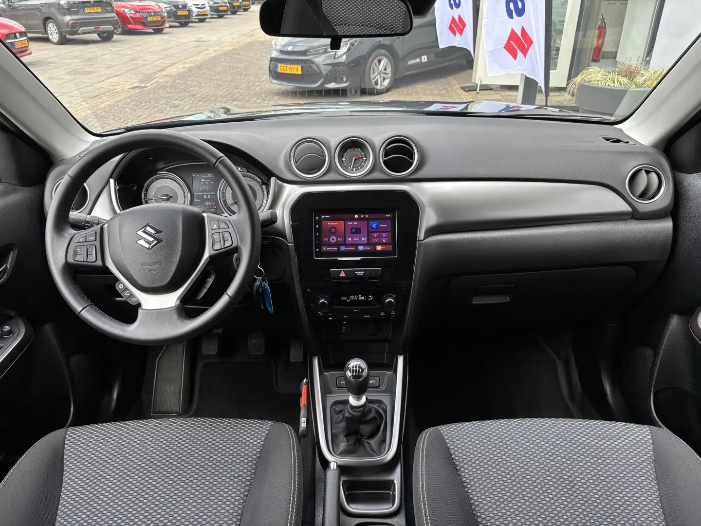 Suzuki Vitara 1.4 Boosterjet Select Smart Hybrid Clima/Cruise/Ca Noir - 2