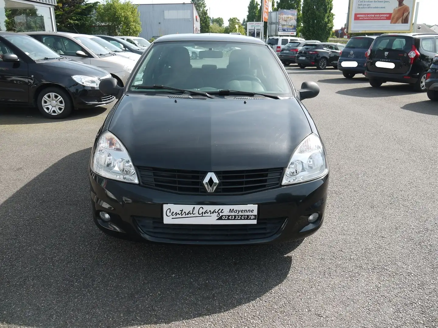 Renault Clio 1.2 16V 75CH CAMPUS.COM ECO² 5P - 2