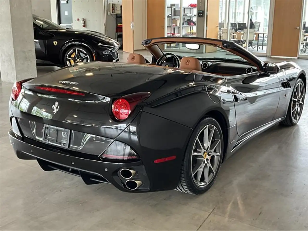 Ferrari California снимка Ferrari California