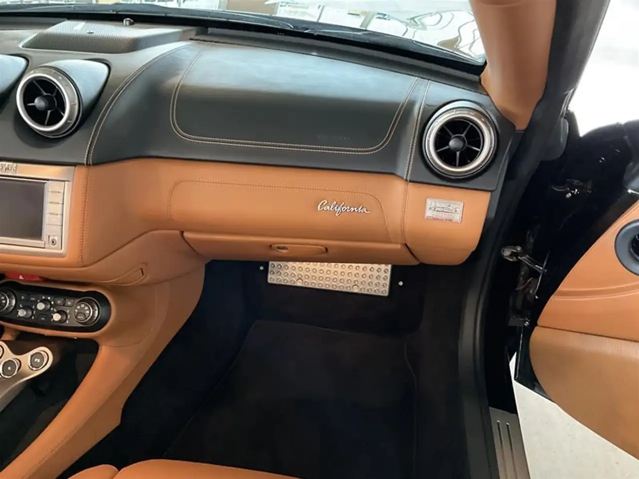Ferrari California снимка Ferrari California