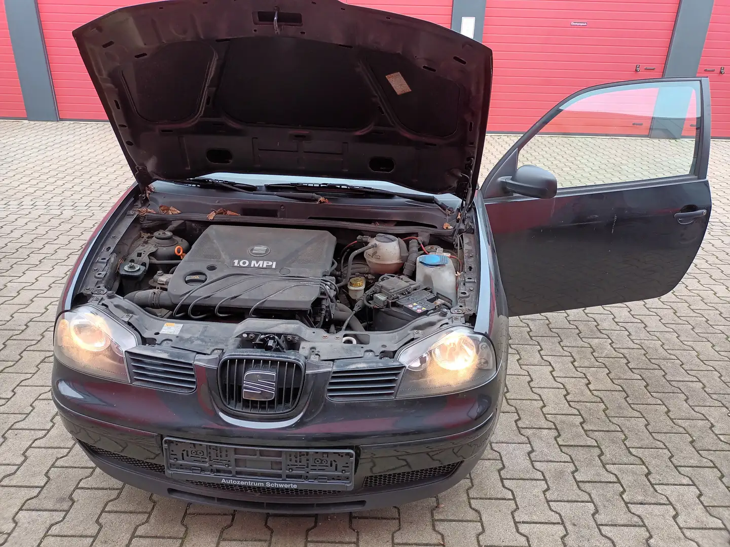 SEAT Arosa Arosa 1.0 Prima Tüv 02/2027 Schwarz - 2