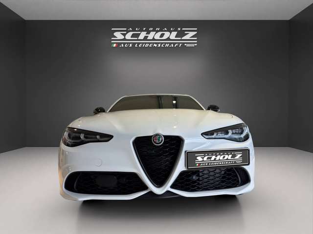 Alfa Romeo Giulia MY23 Veloce 2.0 Turbo 16V 206kW AT