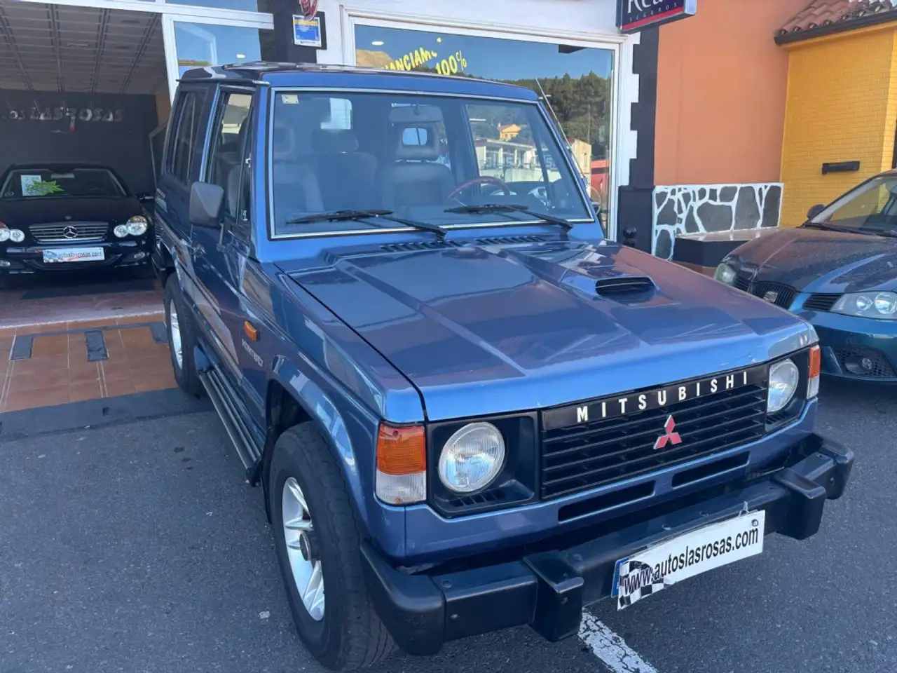 Mitsubishi Montero Familiar Manual de 4 Puertas, foto 3