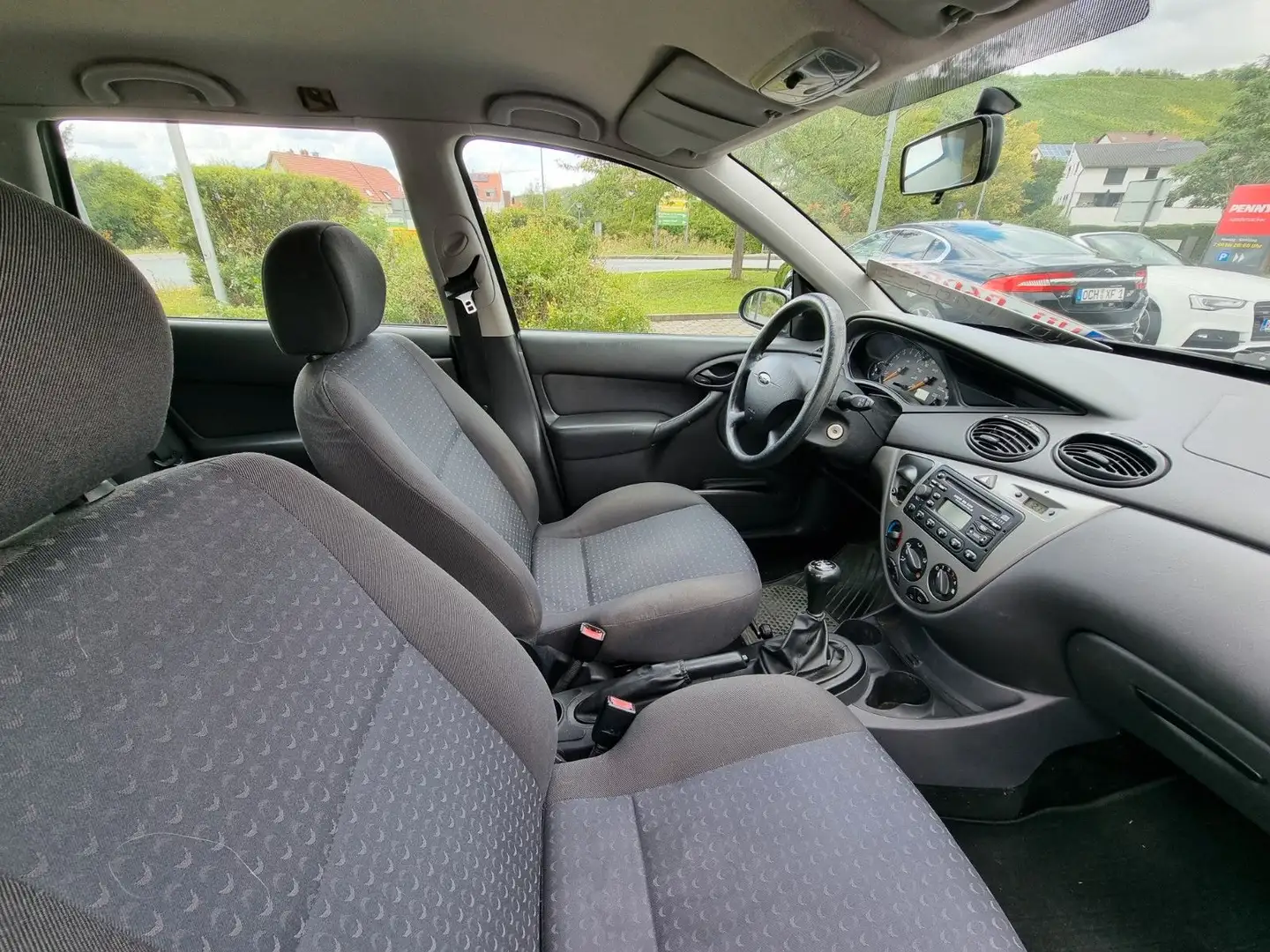 Ford Focus 1.6 Klima Tüv09/2024 FunkZv el.Fh Silber - 2