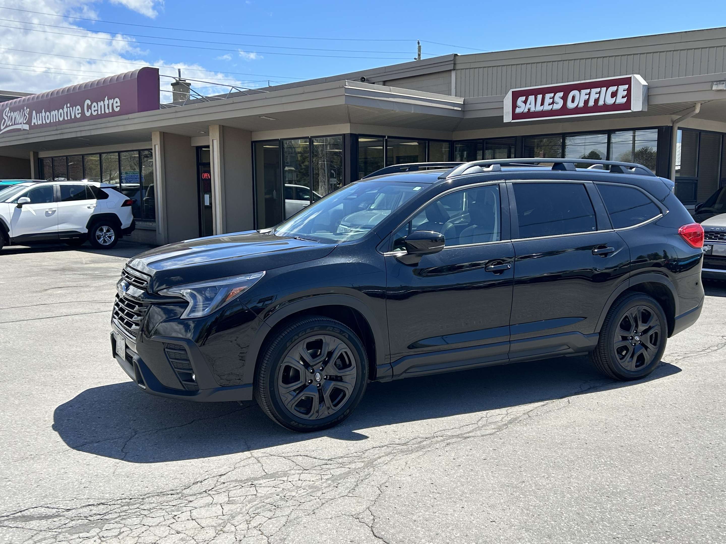2025 Subaru Ascent ONYX/LEATHER/HEATED SEATS/B-UP CAM*BELLEVILLE*