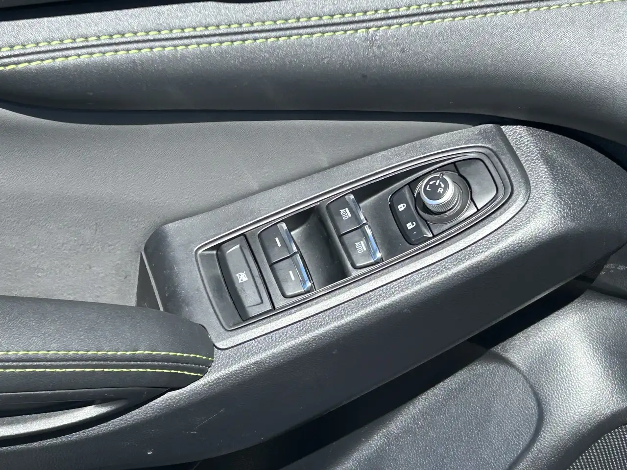 Subaru Ascent снимка Subaru Ascent