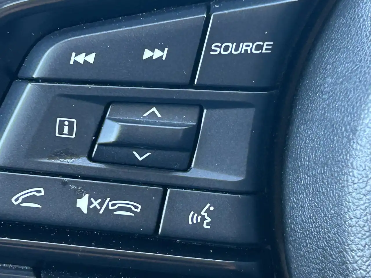 Subaru Ascent снимка Subaru Ascent