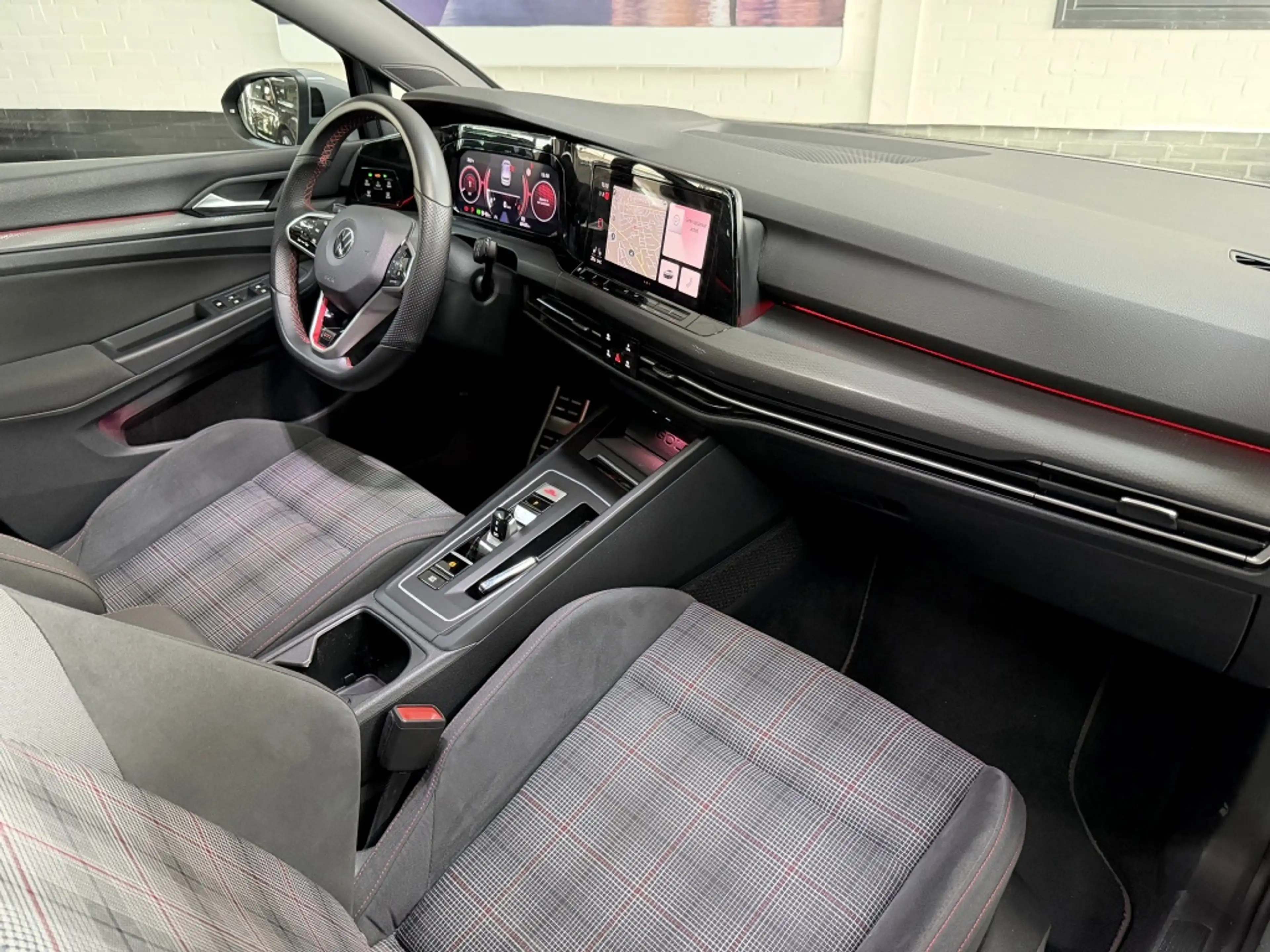 Volkswagen Golf GTI 2.0 TSI 245PK 2022 PANO IQ ACC — photo 15