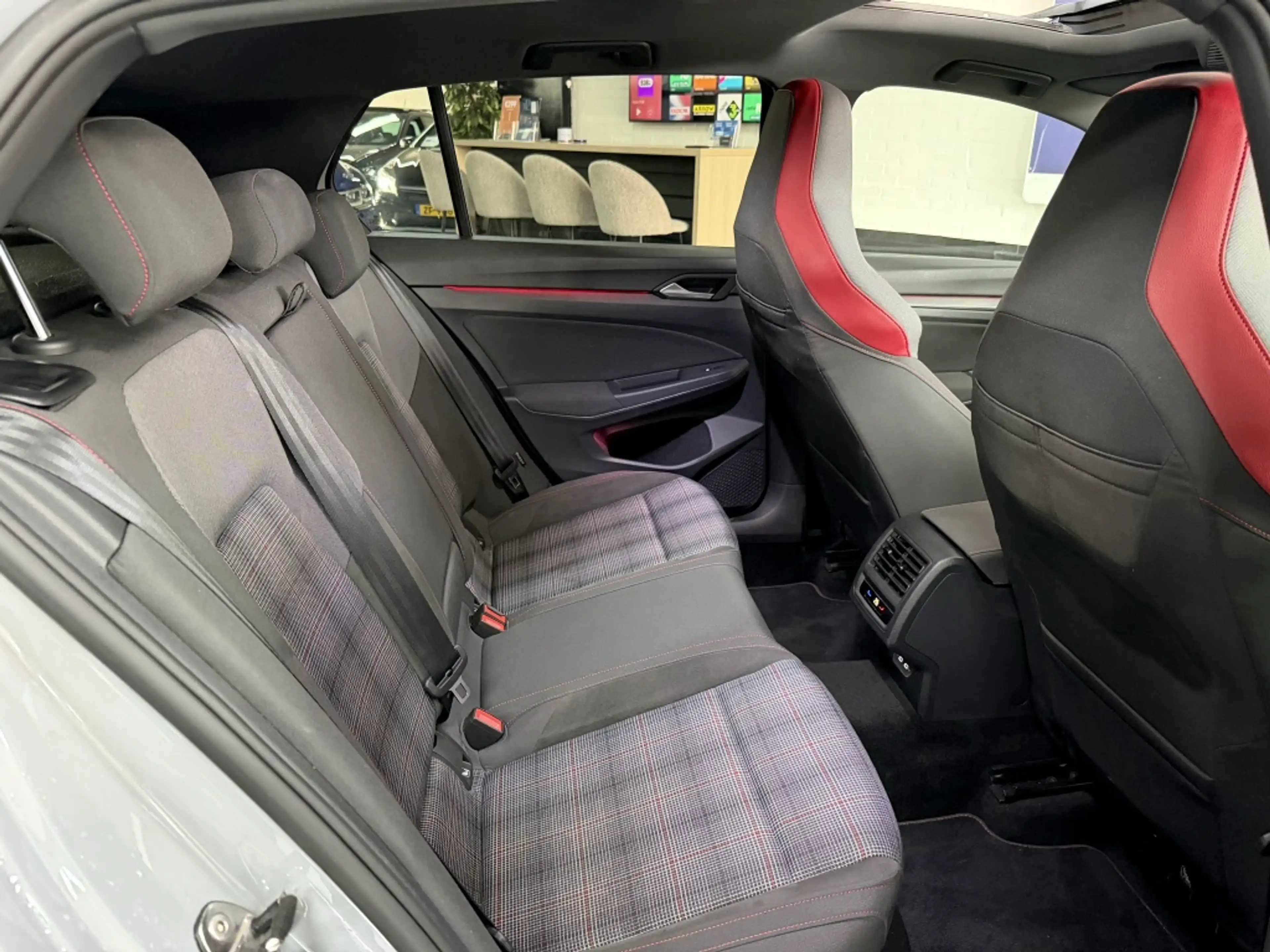 Volkswagen Golf GTI 2.0 TSI 245PK 2022 PANO IQ ACC — photo 14