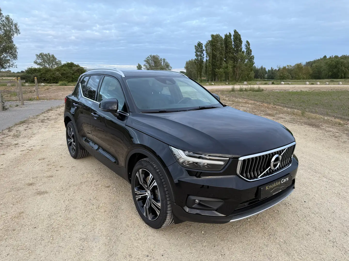 Volvo XC40 VERKOCHT,SOLD,VENDU Noir - 1