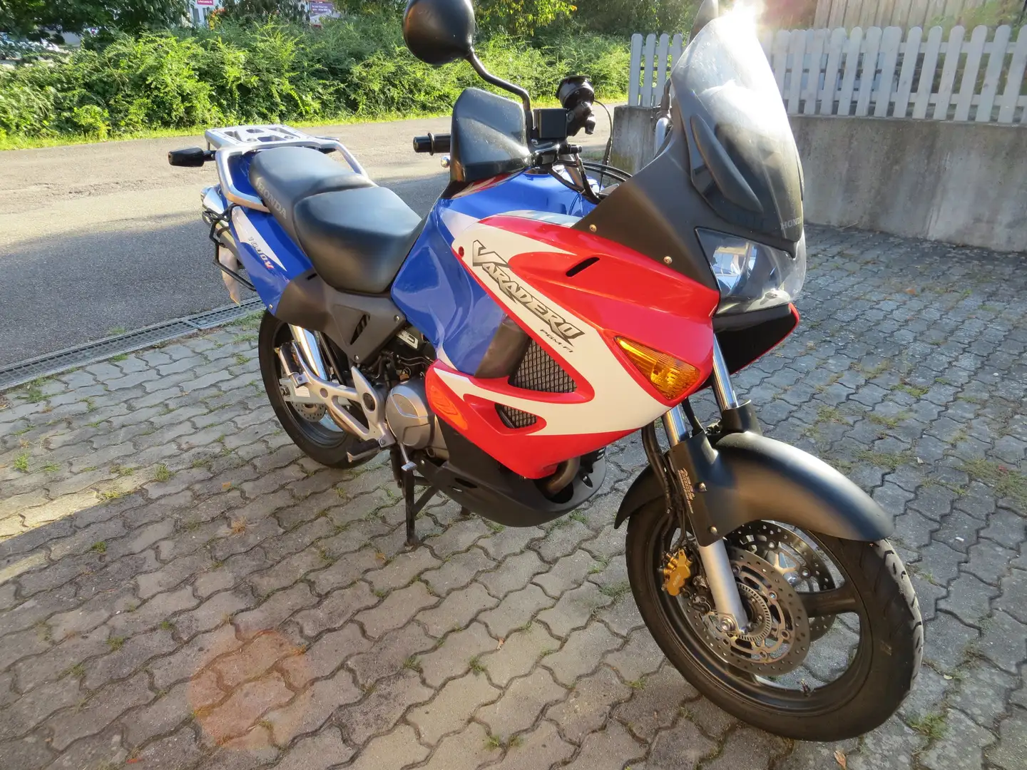 Honda XL 1000 Afria Queens Blau - 1