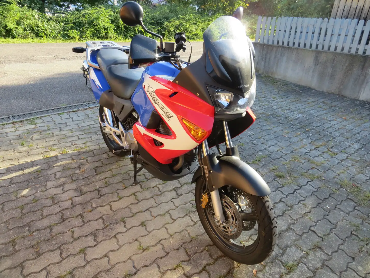 Honda XL 1000 Afria Queens Blau - 2