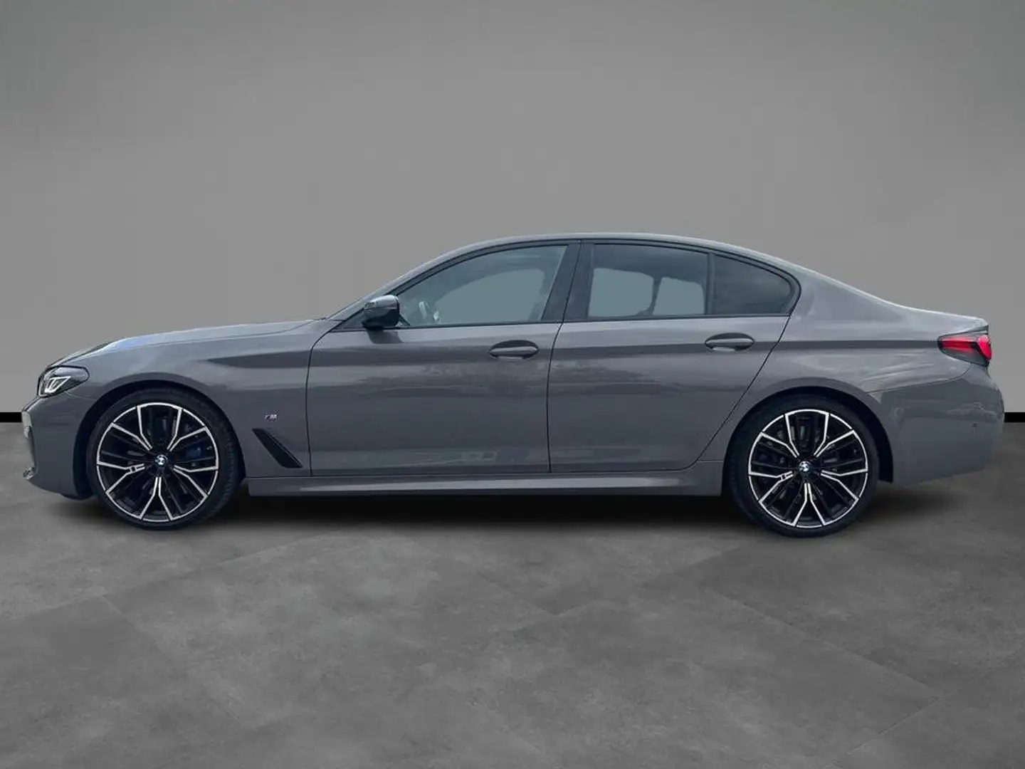 BMW 540 540d mhev 48V xdrive Msport auto Gris - 2