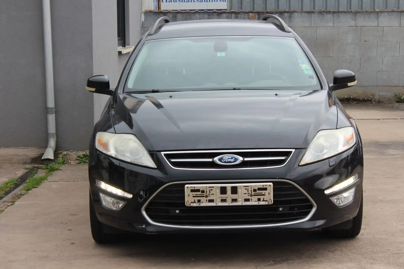 Ford Mondeo 2,2TDCi DPF Titanium Turnier Schwarz - 2
