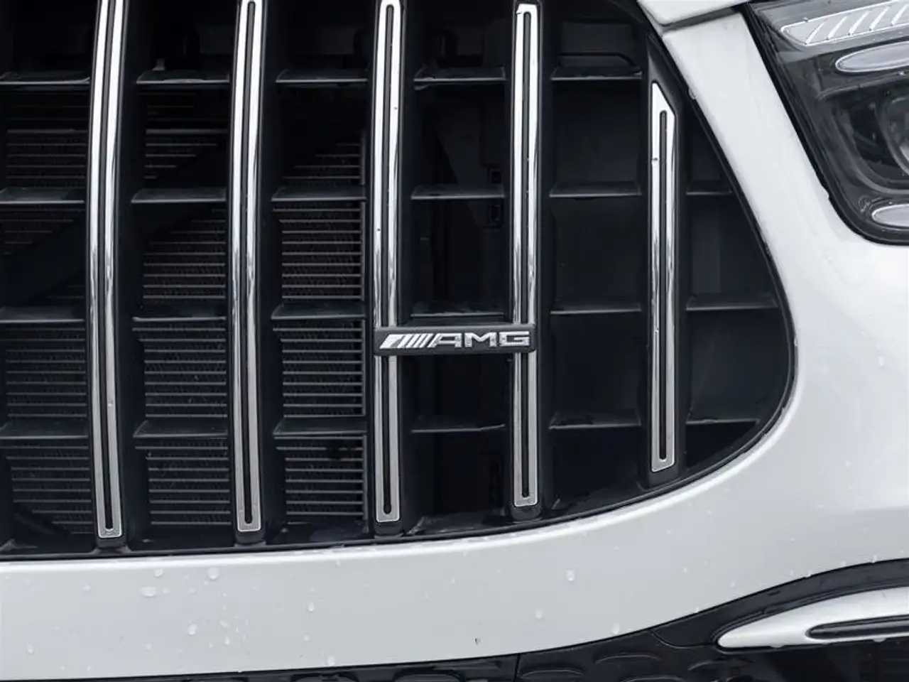 Mercedes-Benz GLE снимка Mercedes-Benz GLE