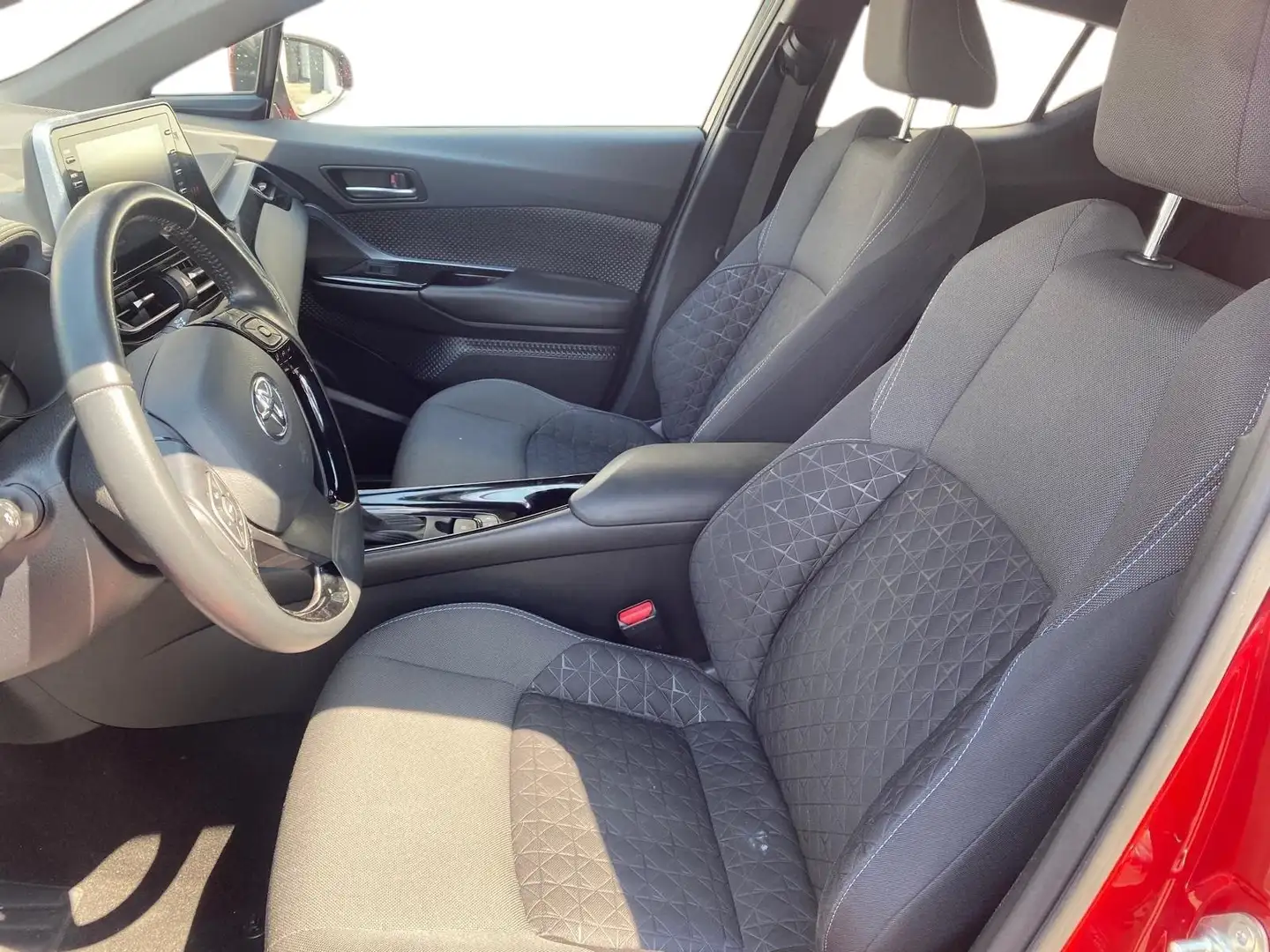 Toyota C-HR 1.8 Hybrid E-CVT Trend - 2