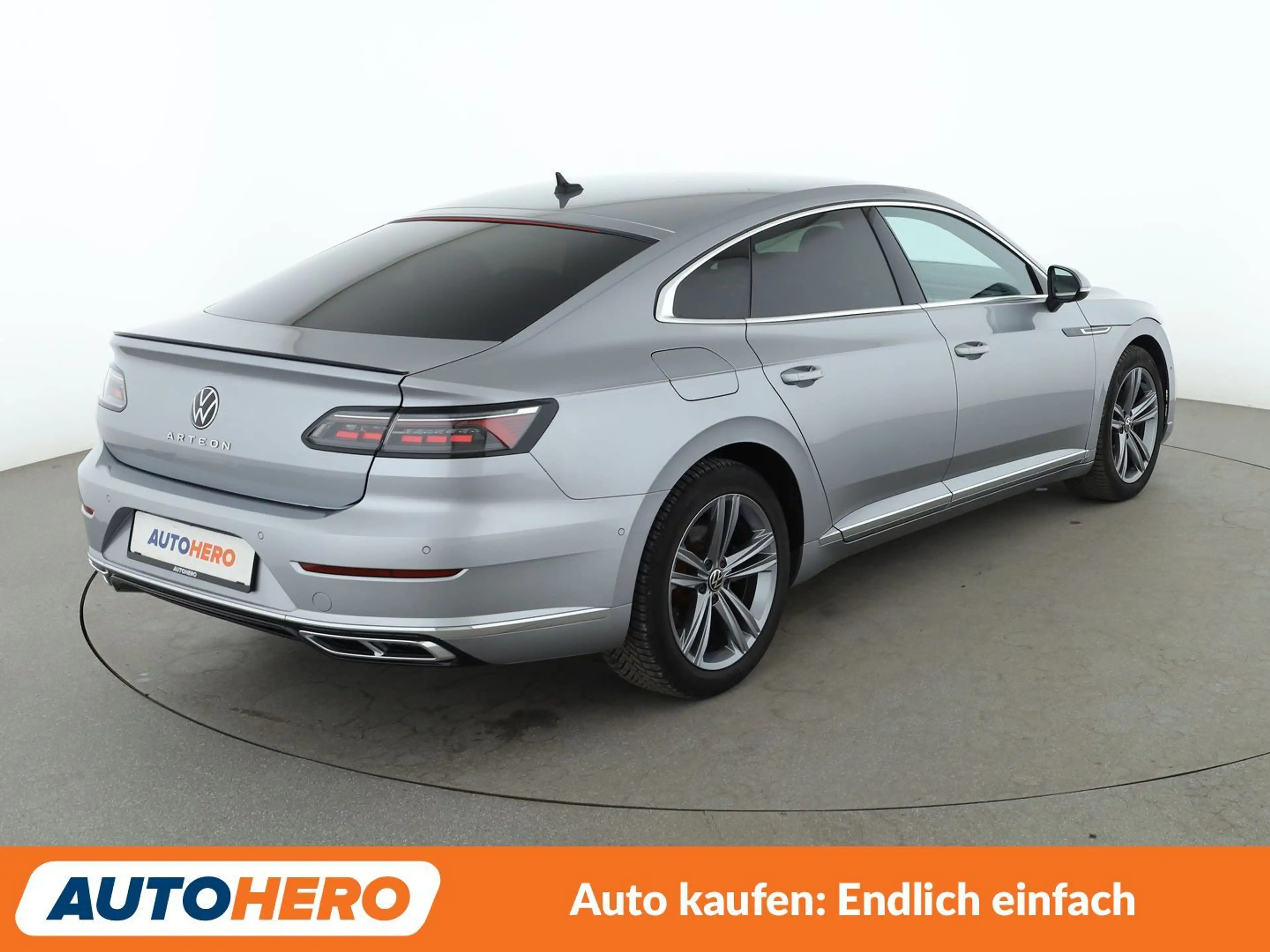 Volkswagen Arteon 2.0 TDI R-Line Aut.*NAVI*LED*CAM*ACC*HEADUP* — photo 6