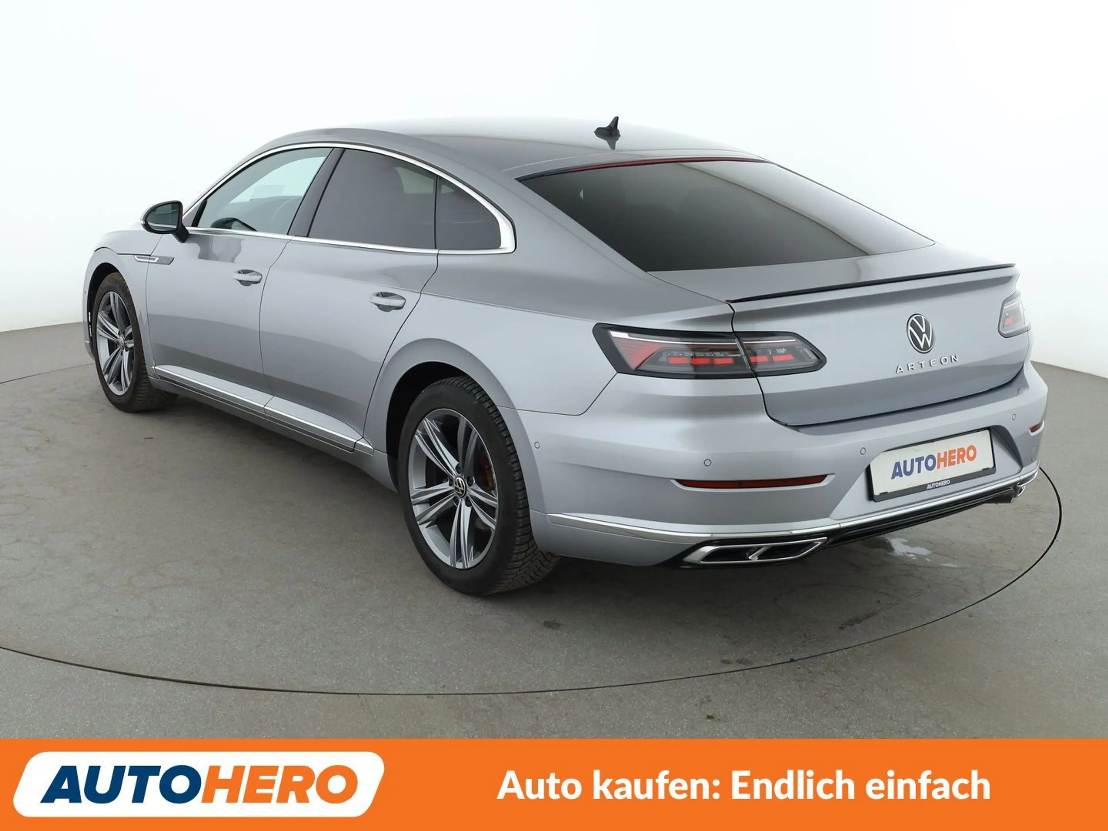 Volkswagen Arteon 2.0 TDI R-Line Aut.*NAVI*LED*CAM*ACC*HEADUP* — photo 4