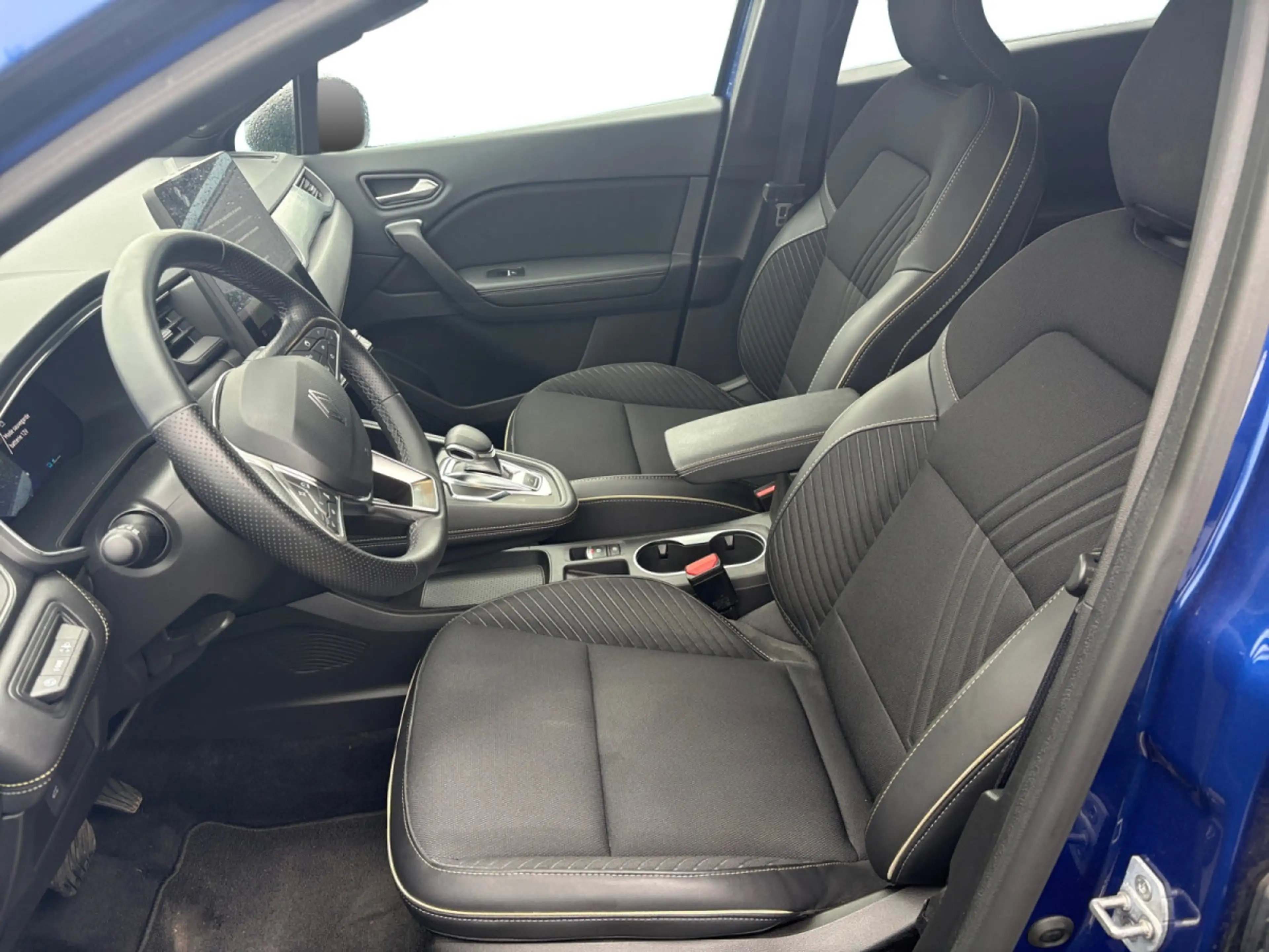 Renault Symbioz 1.6 ICONIC full hybrid E-Tech — photo 6